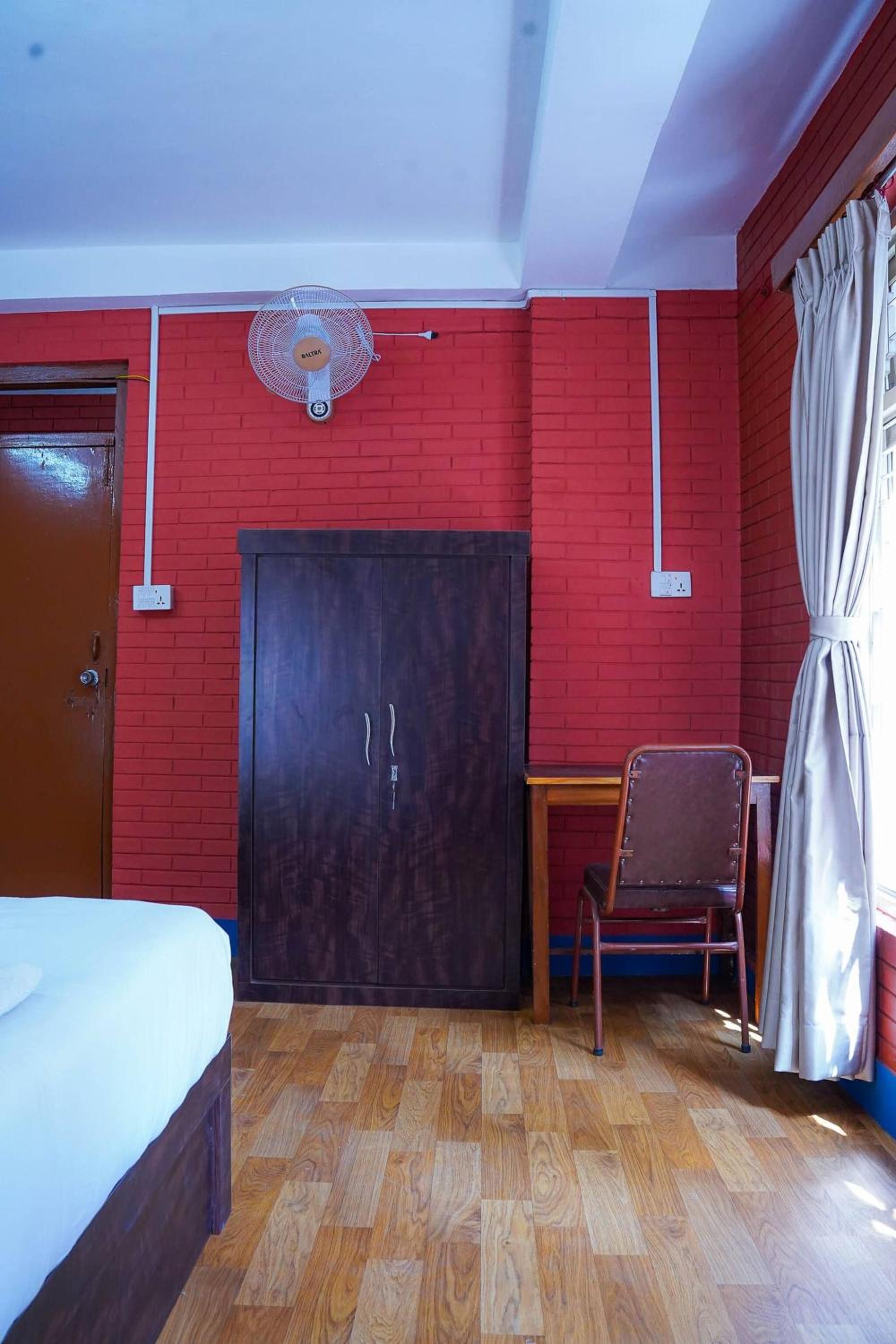 Makalu Apartment 2BHK Thamel 5 min walk 1st Floor