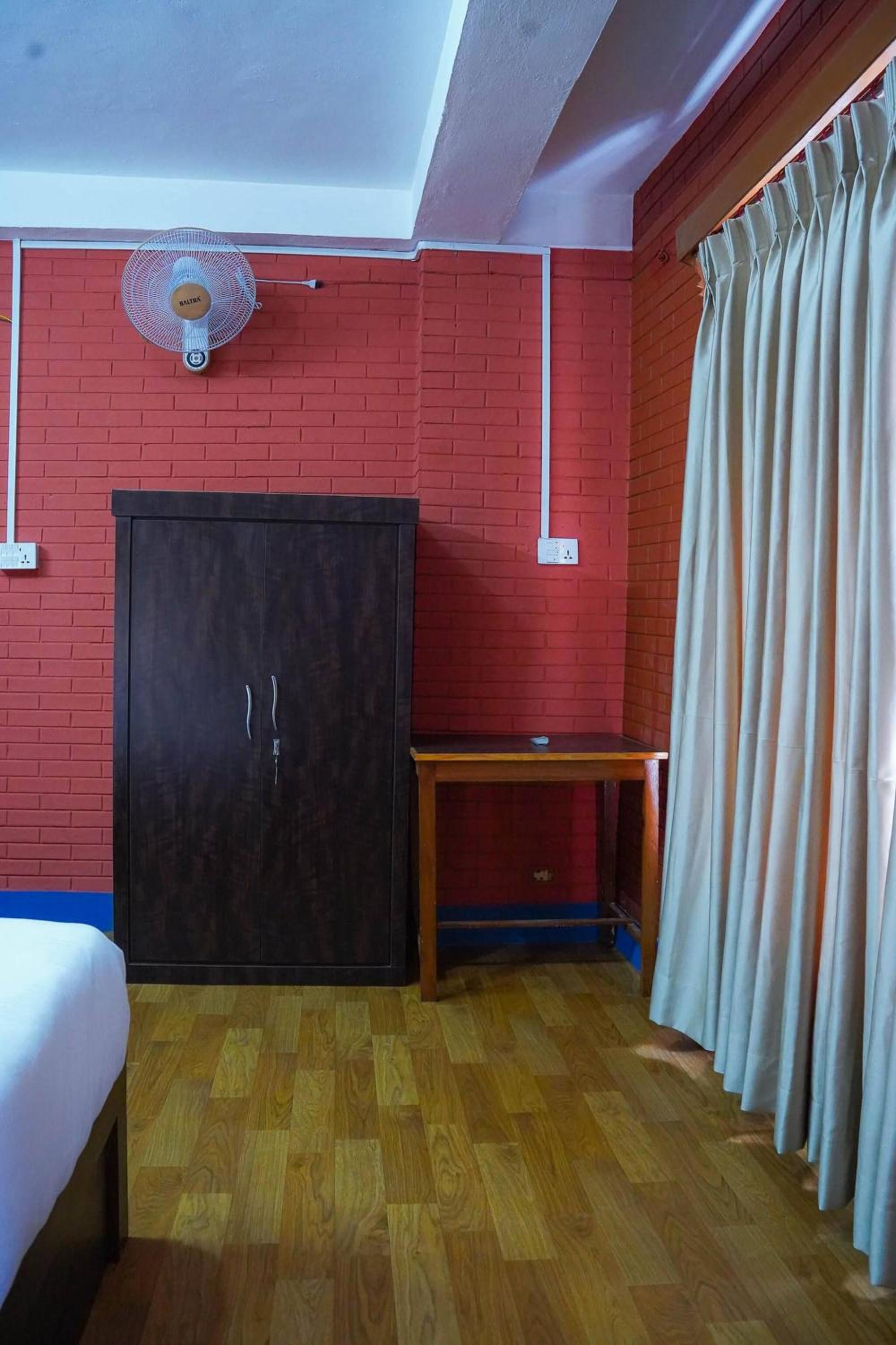 Makalu Apartment 2BHK Thamel 5 min walk 1st Floor