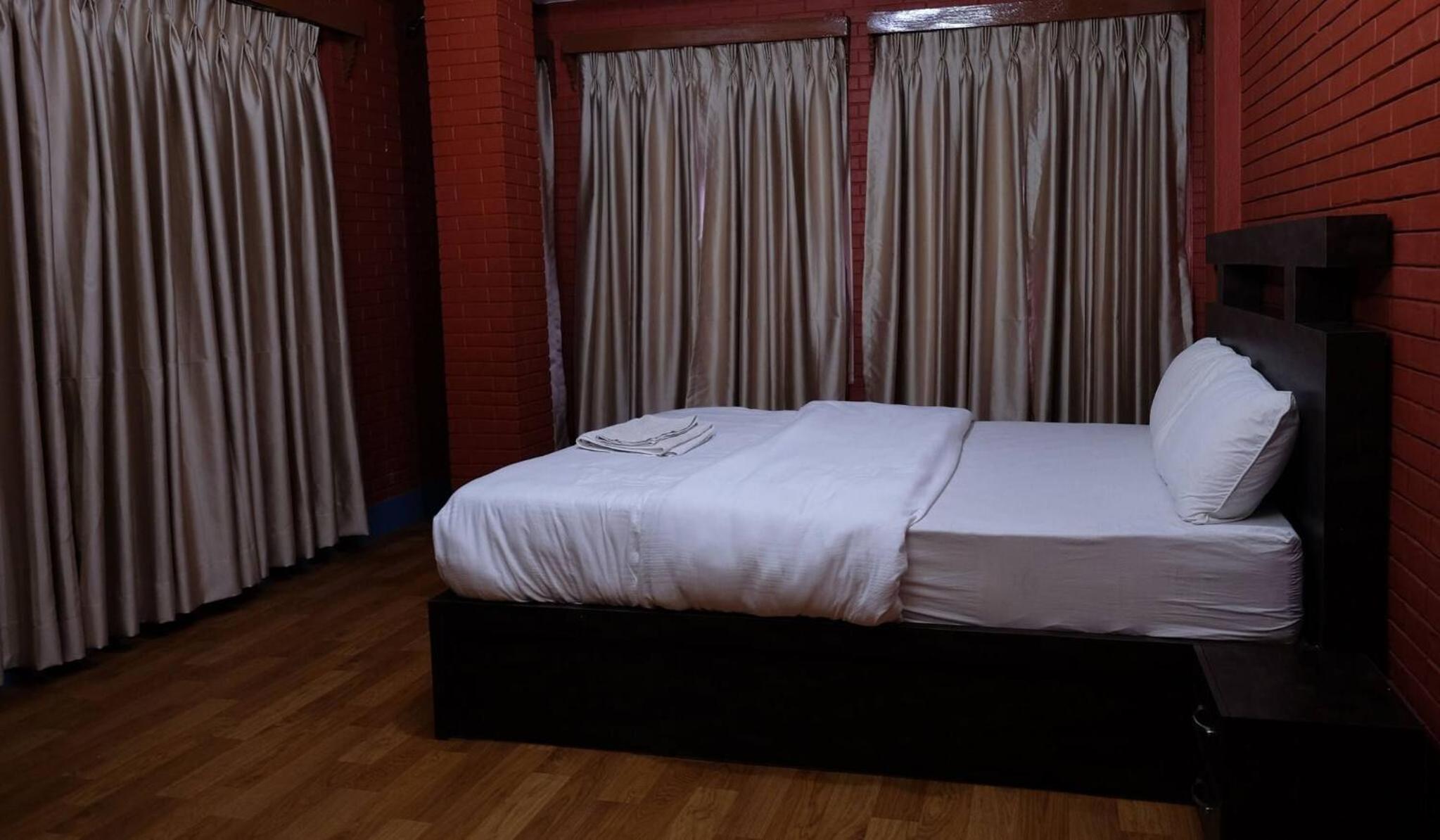 Makalu Apartment 2BHK Thamel 5 min walk 1st Floor