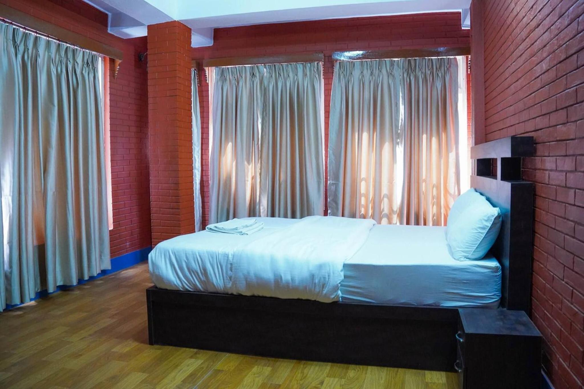 Makalu Apartment 2BHK Thamel 5 min walk 1st Floor