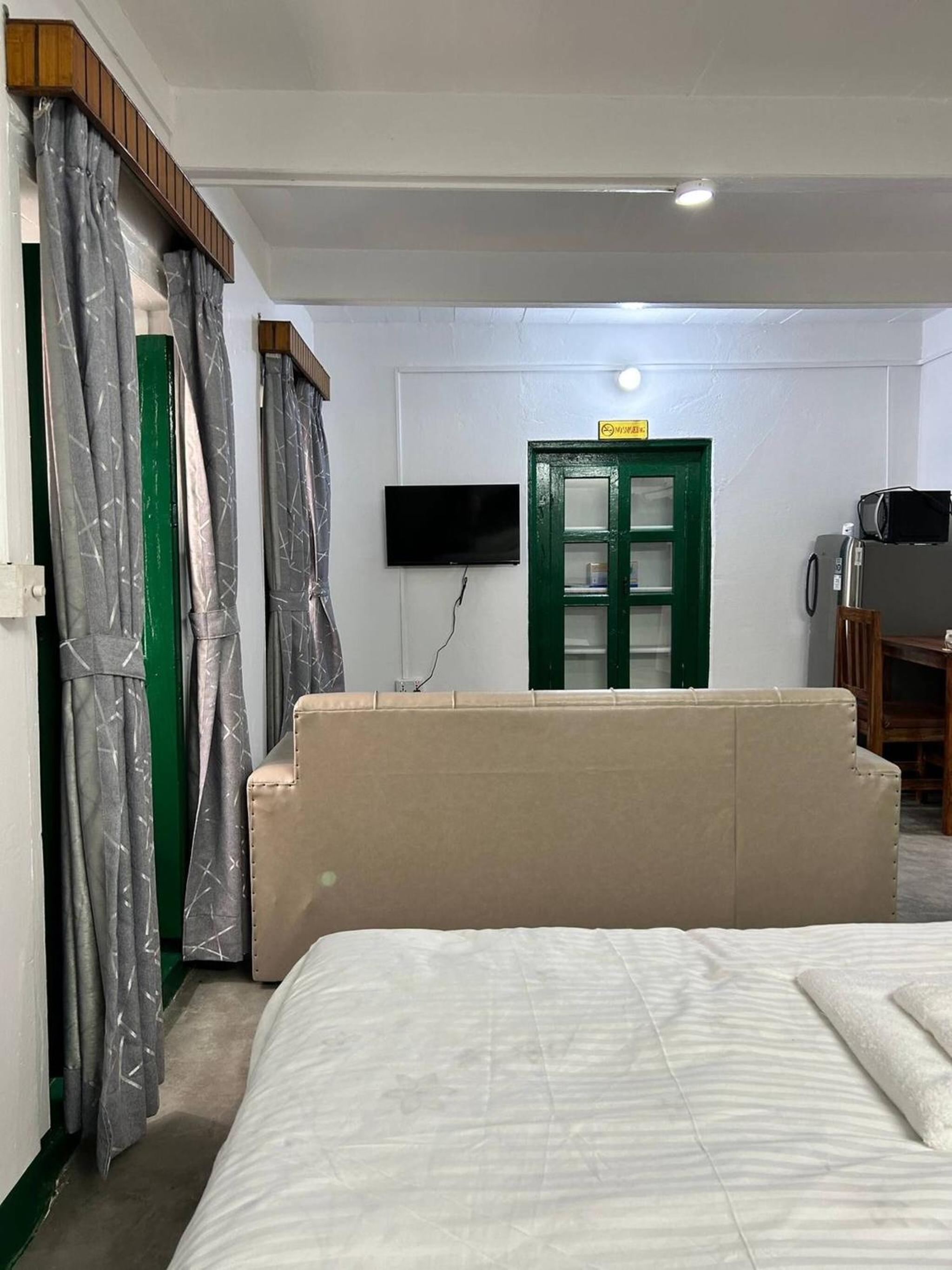 Buddha Apartment - Traditional house in Thamel
