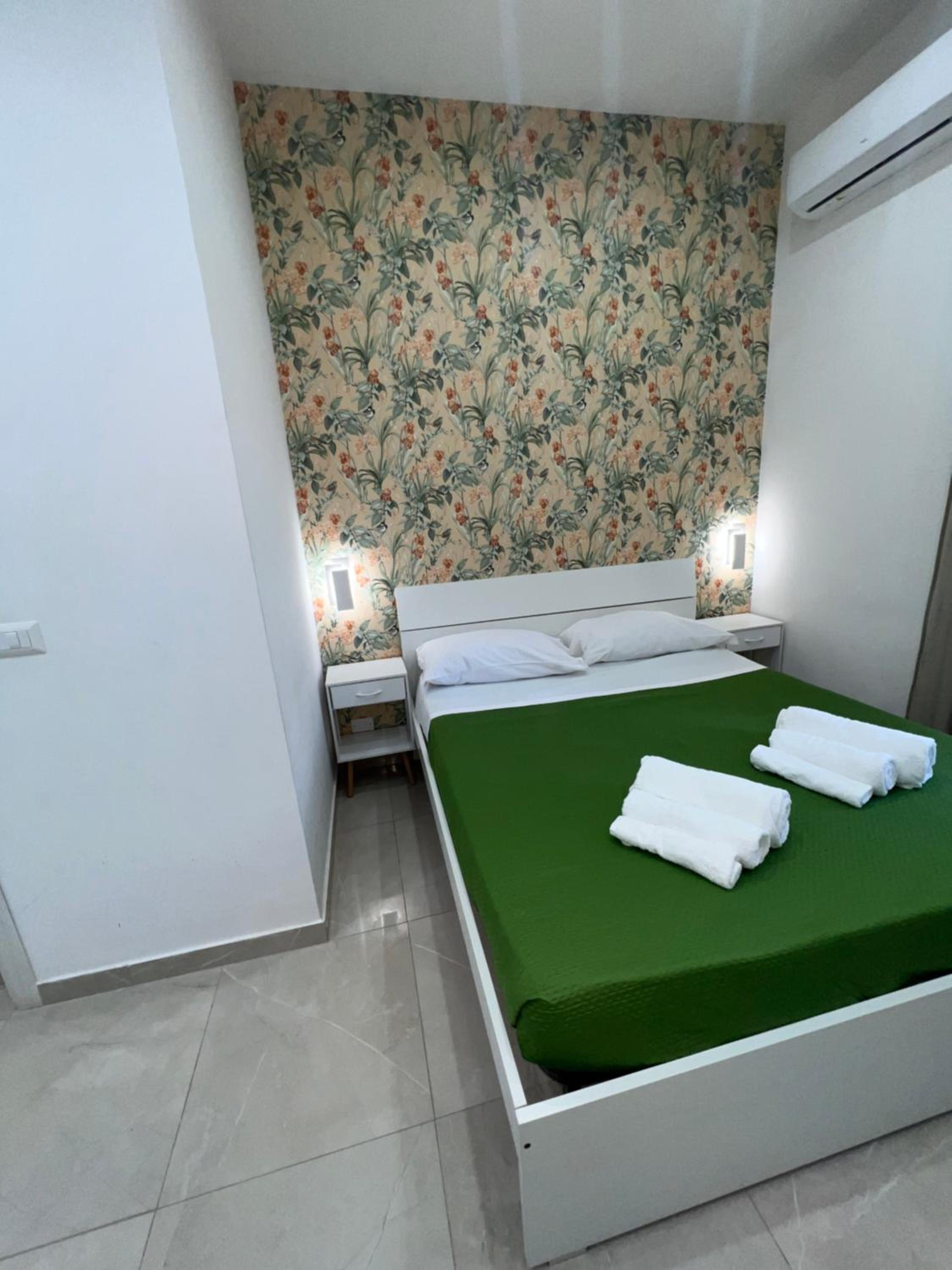 Napoli-New apartment 3 kilometers from the Airport