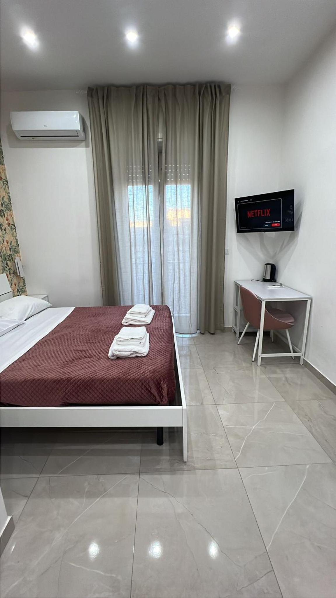 Napoli-New apartment 3 kilometers from the Airport