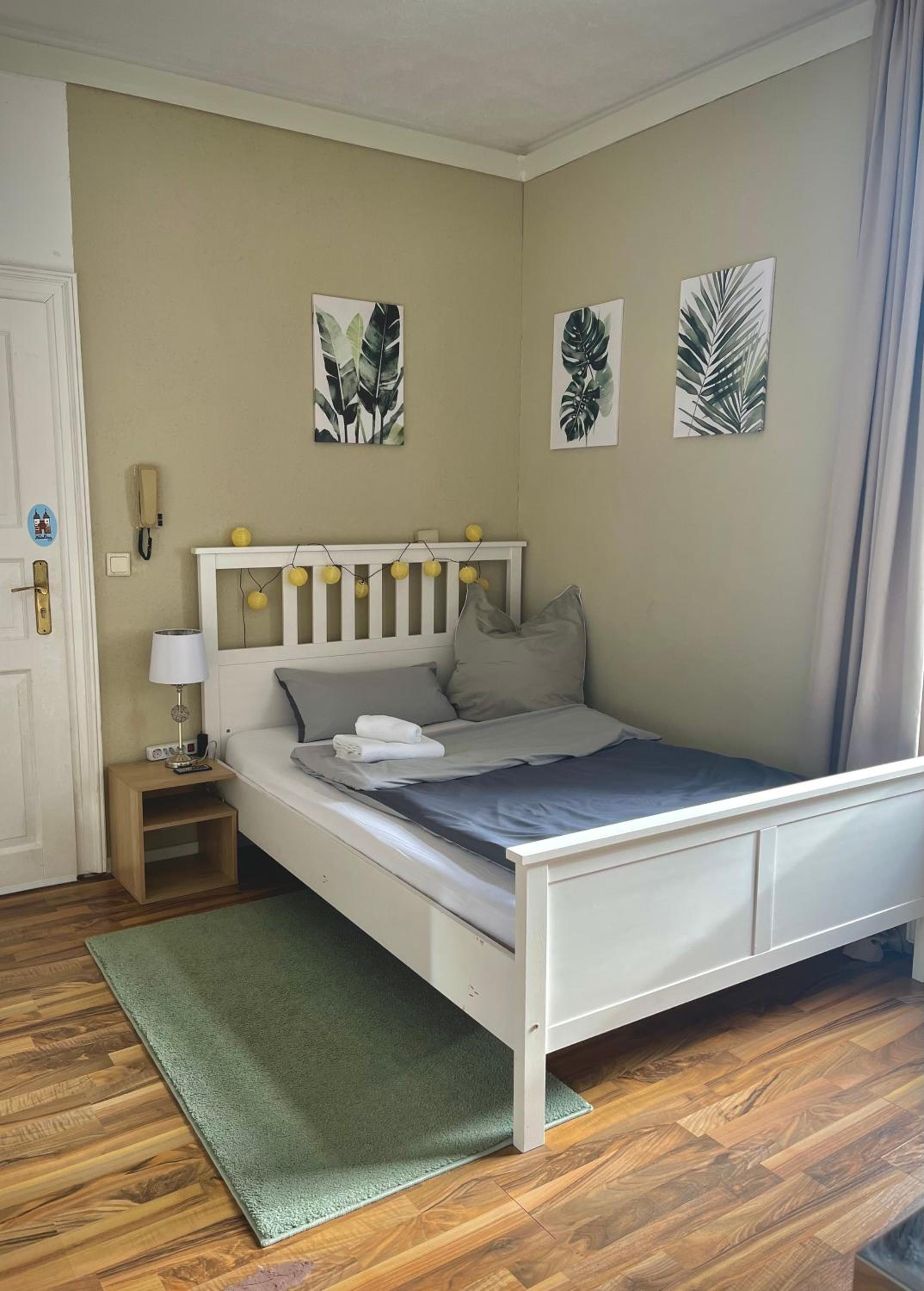 TOP Location Apartment Heidelberg Centrum near Hauptbahnhof, Bismarckplatz, Schloss