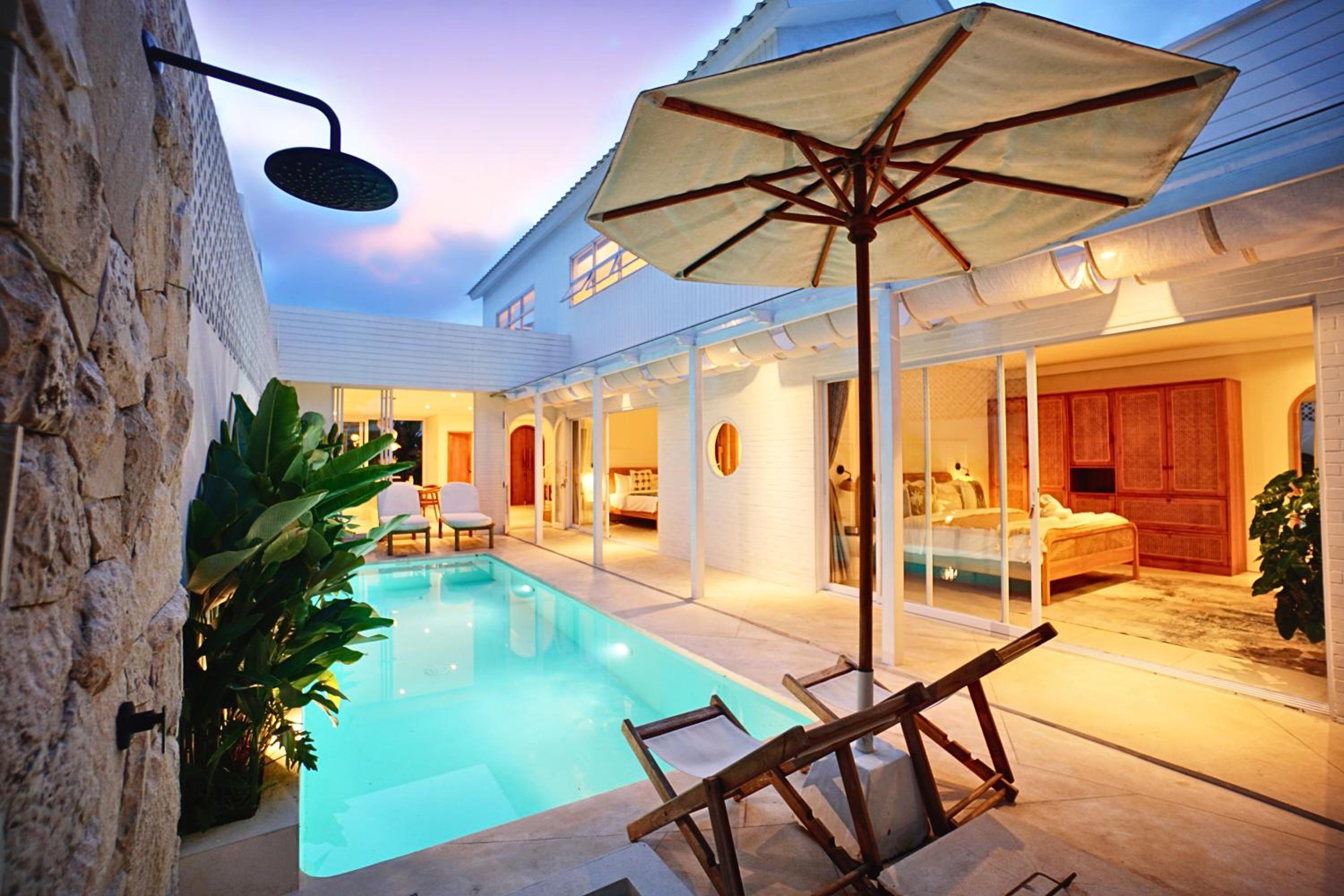 Neuf Villa 3BR Private Pool Near Melasti Beach