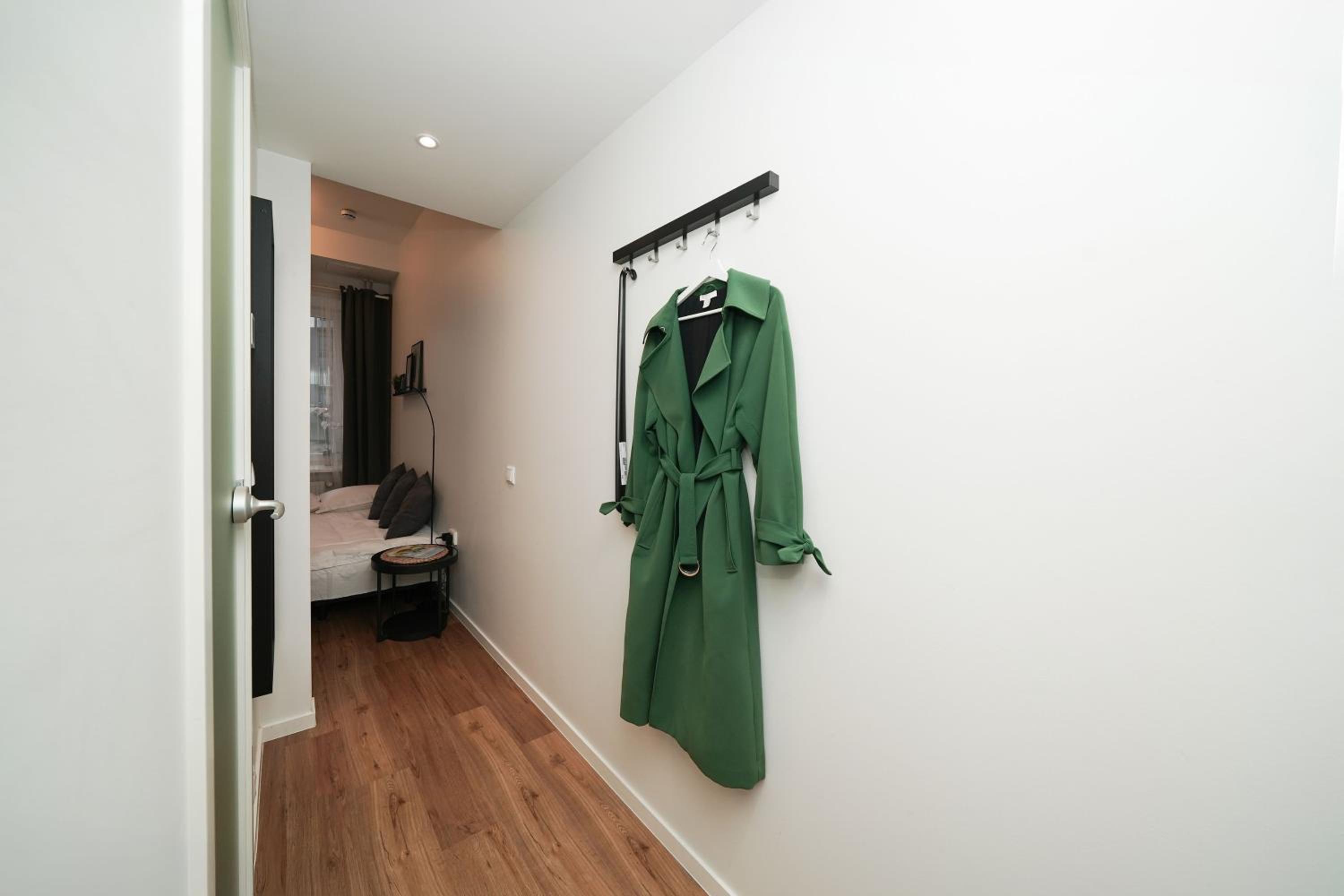 Stylish smart studio!