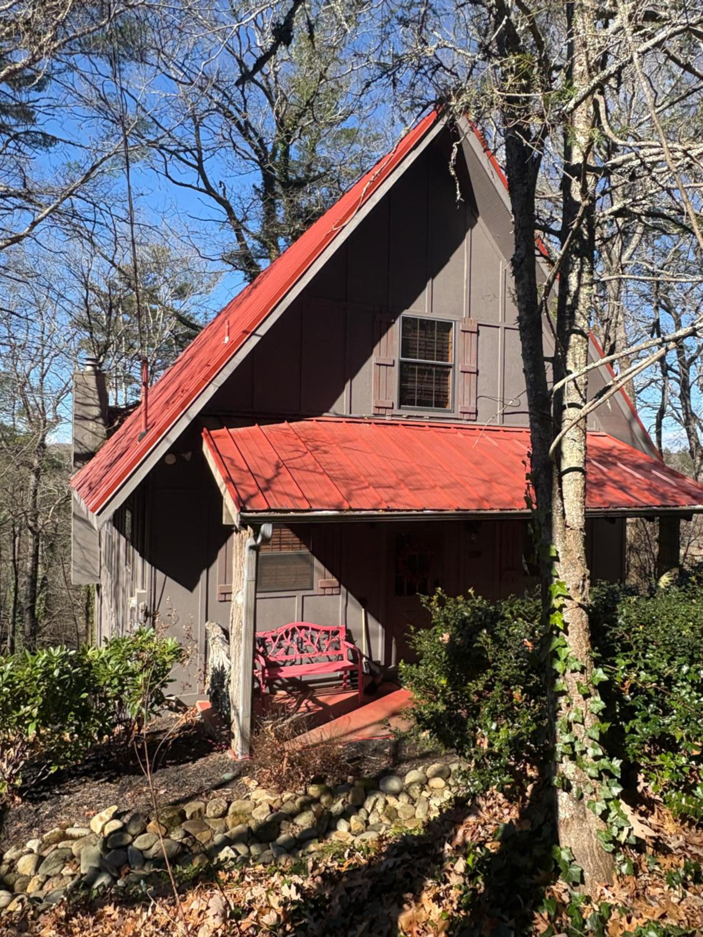 Red Top Tree House