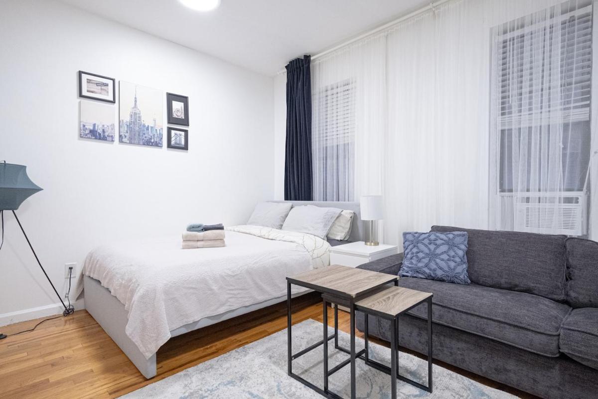 Studio close to Central Park, Lenox Hill & NY Presbyterian