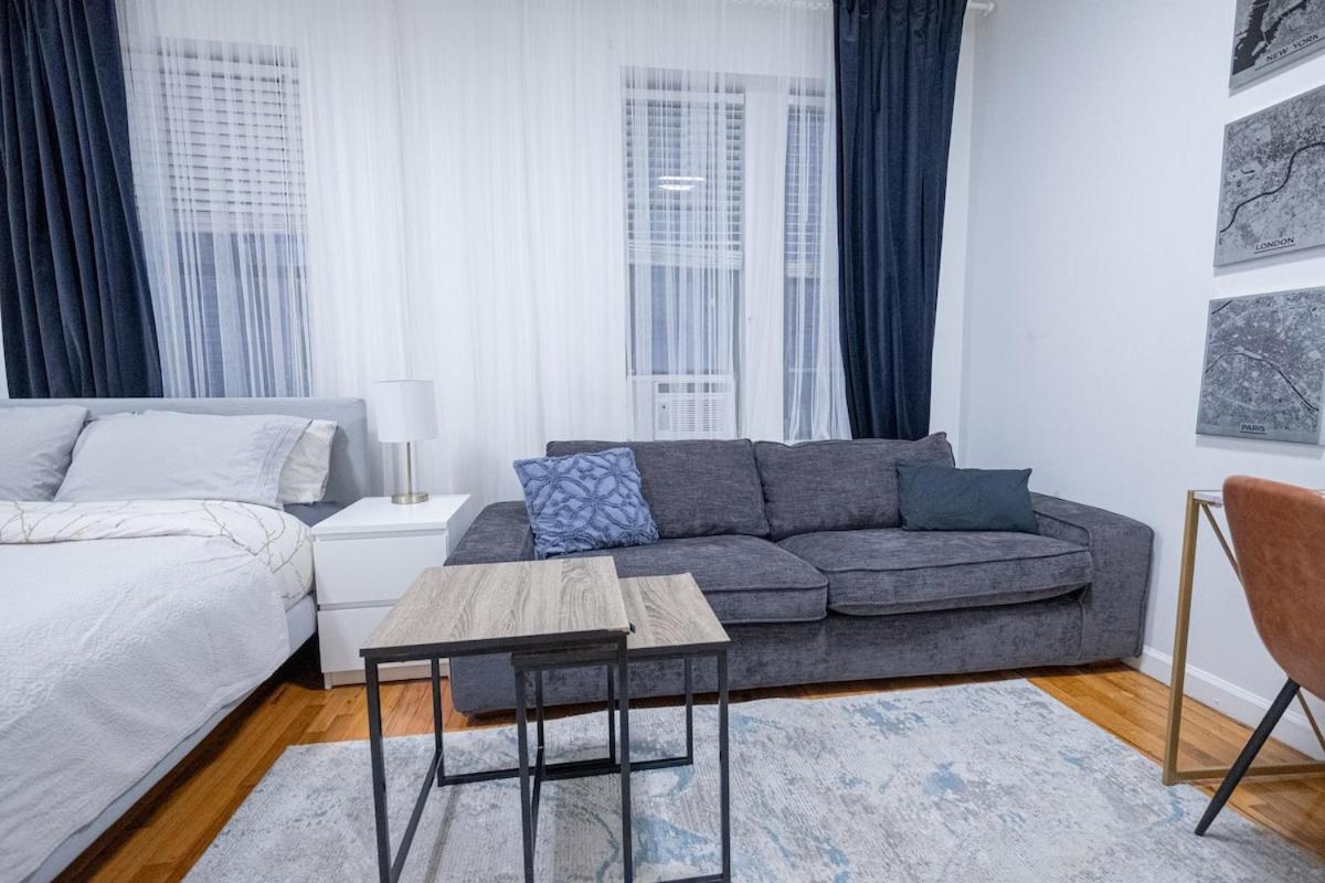 Studio close to Central Park, Lenox Hill & NY Presbyterian