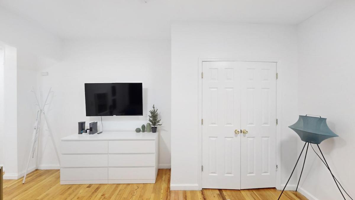Studio close to Central Park, Lenox Hill & NY Presbyterian