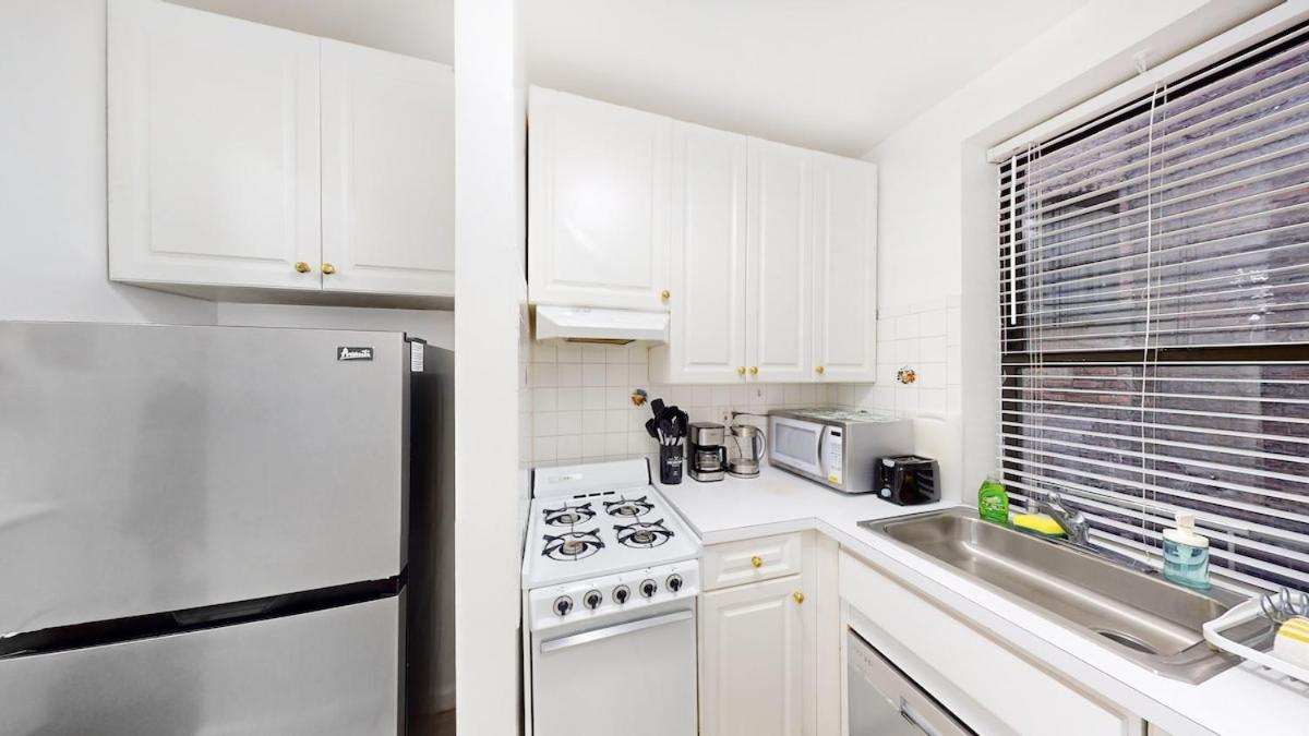 Studio close to Central Park, Lenox Hill & NY Presbyterian