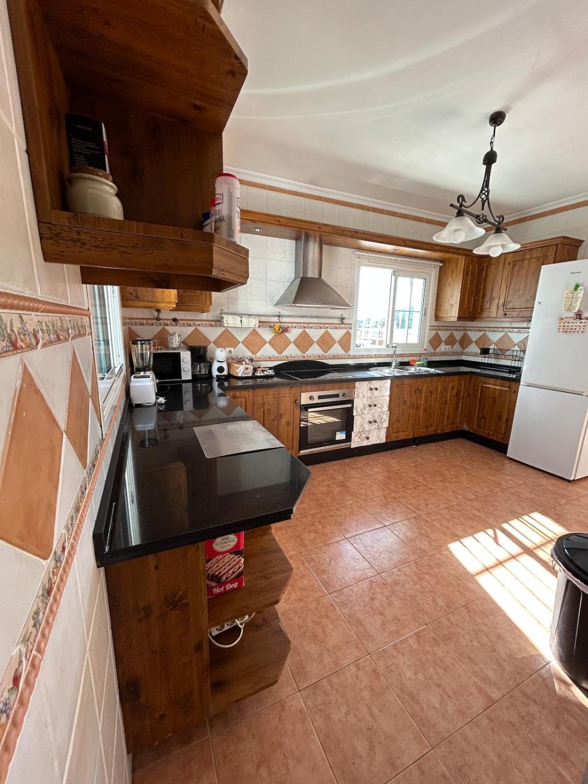 MALAGA,VILLA FAMARA,10 personas,CERCA DE LA PLAYA CON PISCINA,7 CAMAS,CAFE DE CORTESIA GRATIS