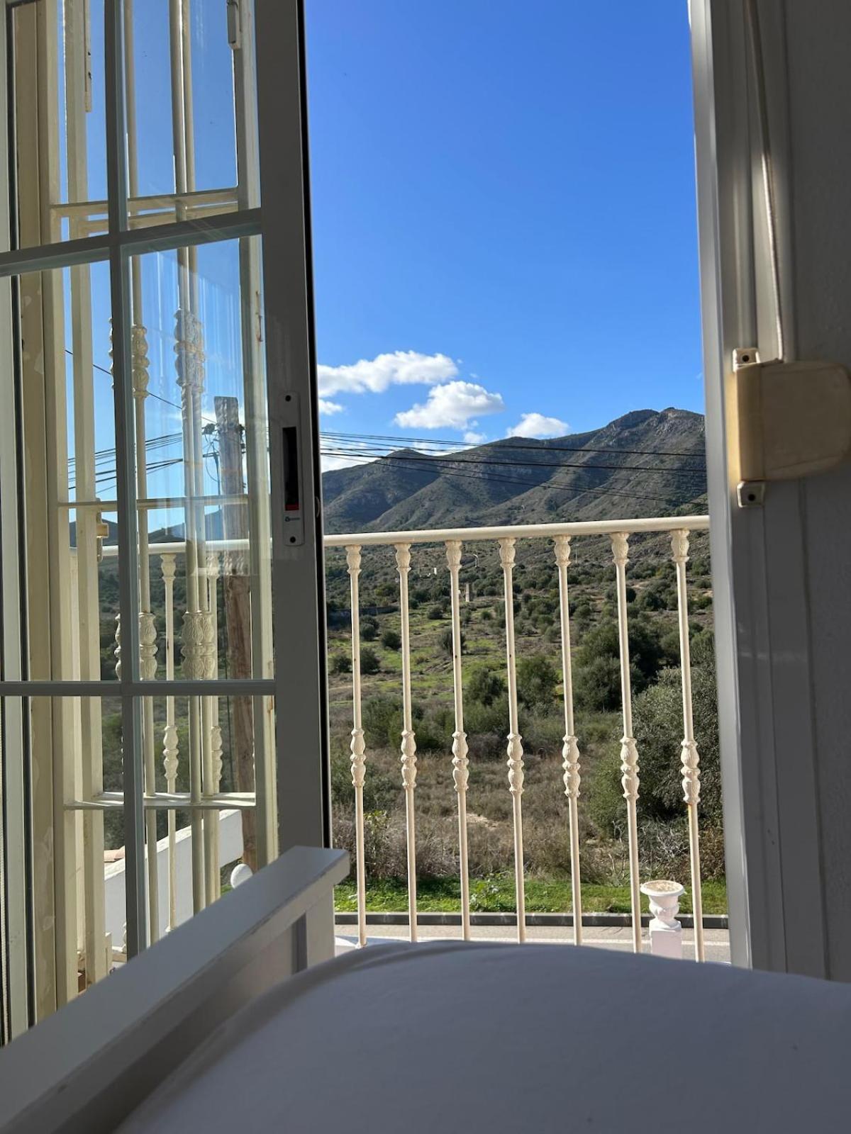 MALAGA,VILLA FAMARA,10 personas,CERCA DE LA PLAYA CON PISCINA,7 CAMAS,CAFE DE CORTESIA GRATIS