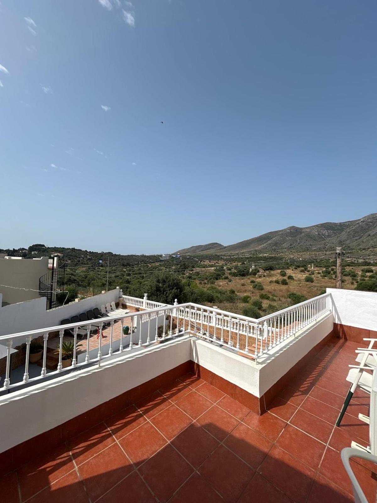 MALAGA,VILLA FAMARA,10 personas,CERCA DE LA PLAYA CON PISCINA,7 CAMAS,CAFE DE CORTESIA GRATIS