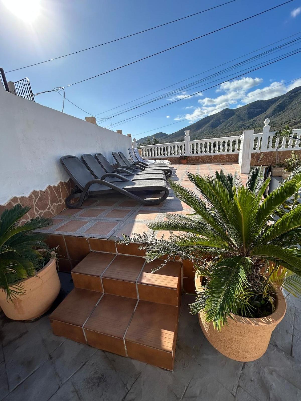 MALAGA,VILLA FAMARA,10 personas,CERCA DE LA PLAYA CON PISCINA,7 CAMAS,CAFE DE CORTESIA GRATIS