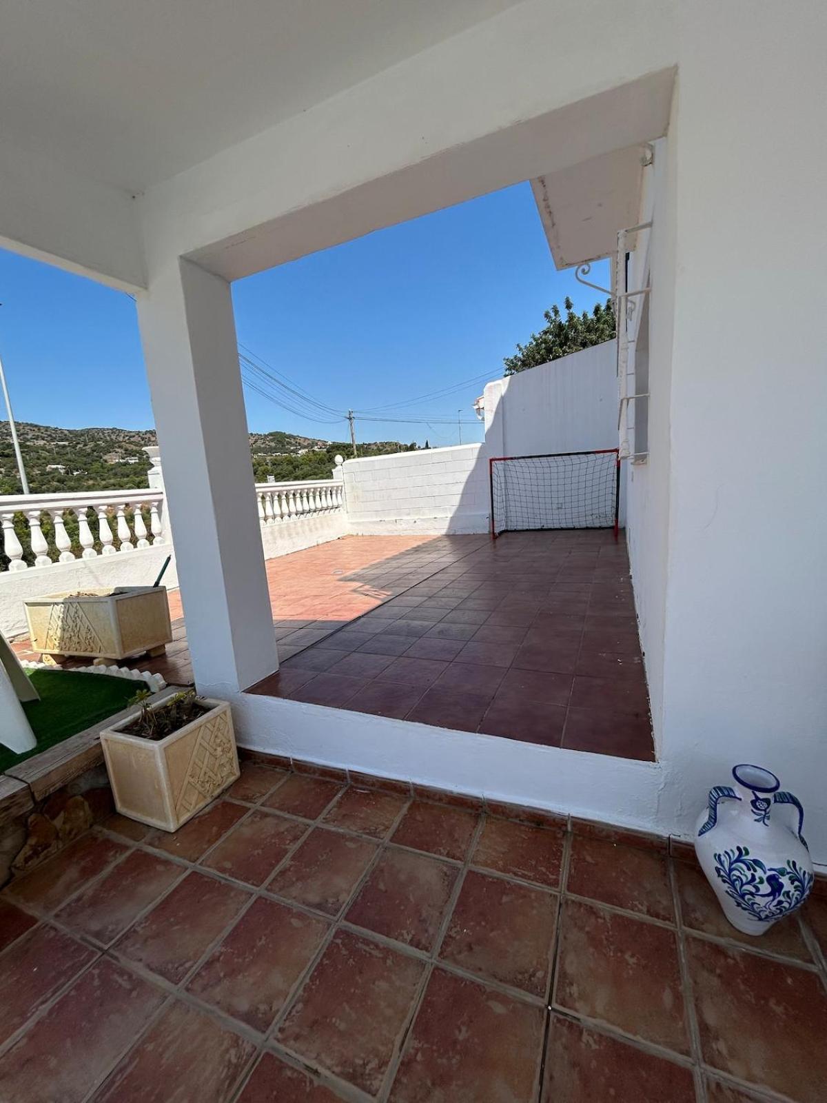 MALAGA,VILLA FAMARA,10 personas,CERCA DE LA PLAYA CON PISCINA,7 CAMAS,CAFE DE CORTESIA GRATIS
