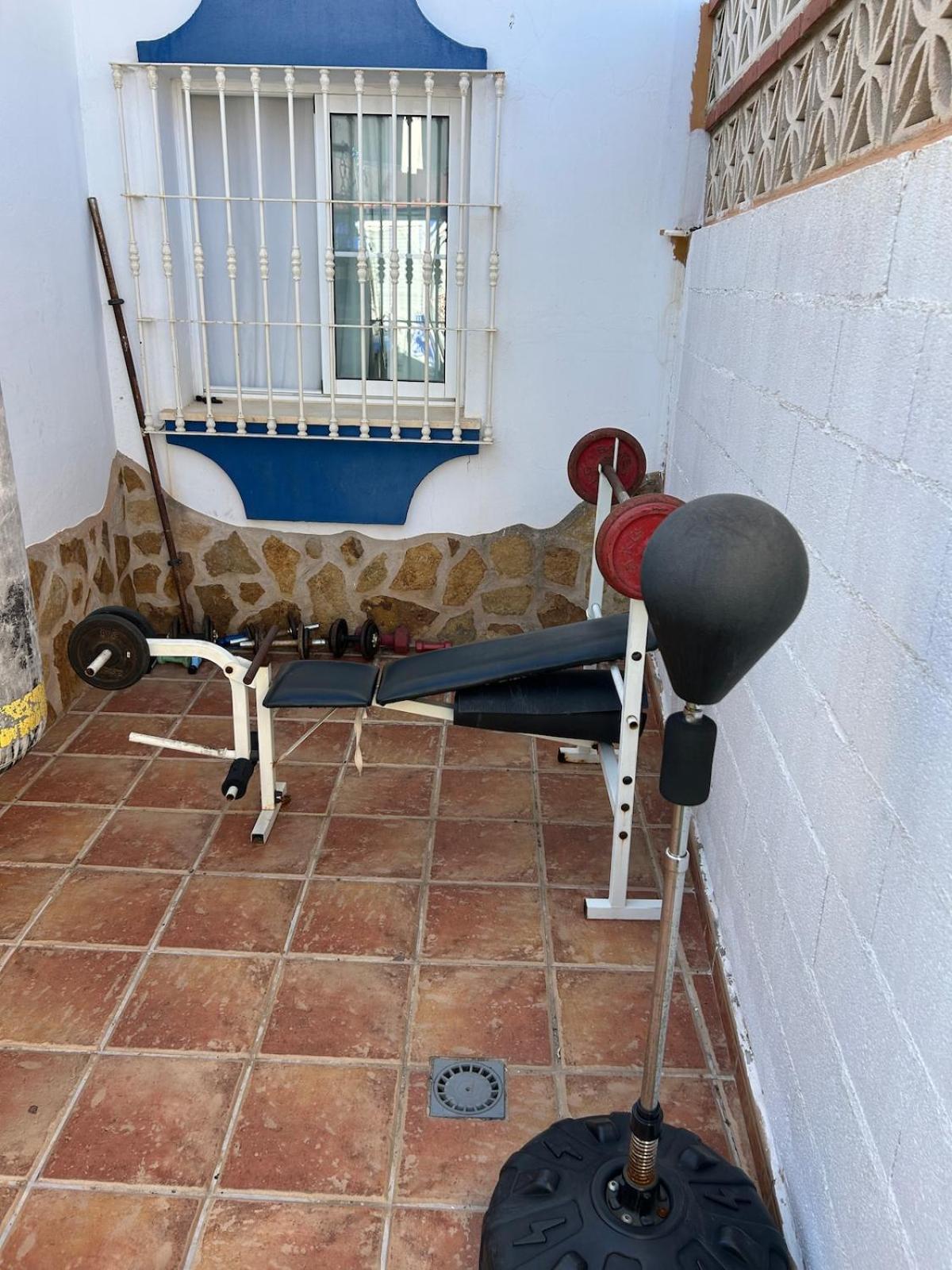 MALAGA,VILLA FAMARA,10 personas,CERCA DE LA PLAYA CON PISCINA,7 CAMAS,CAFE DE CORTESIA GRATIS