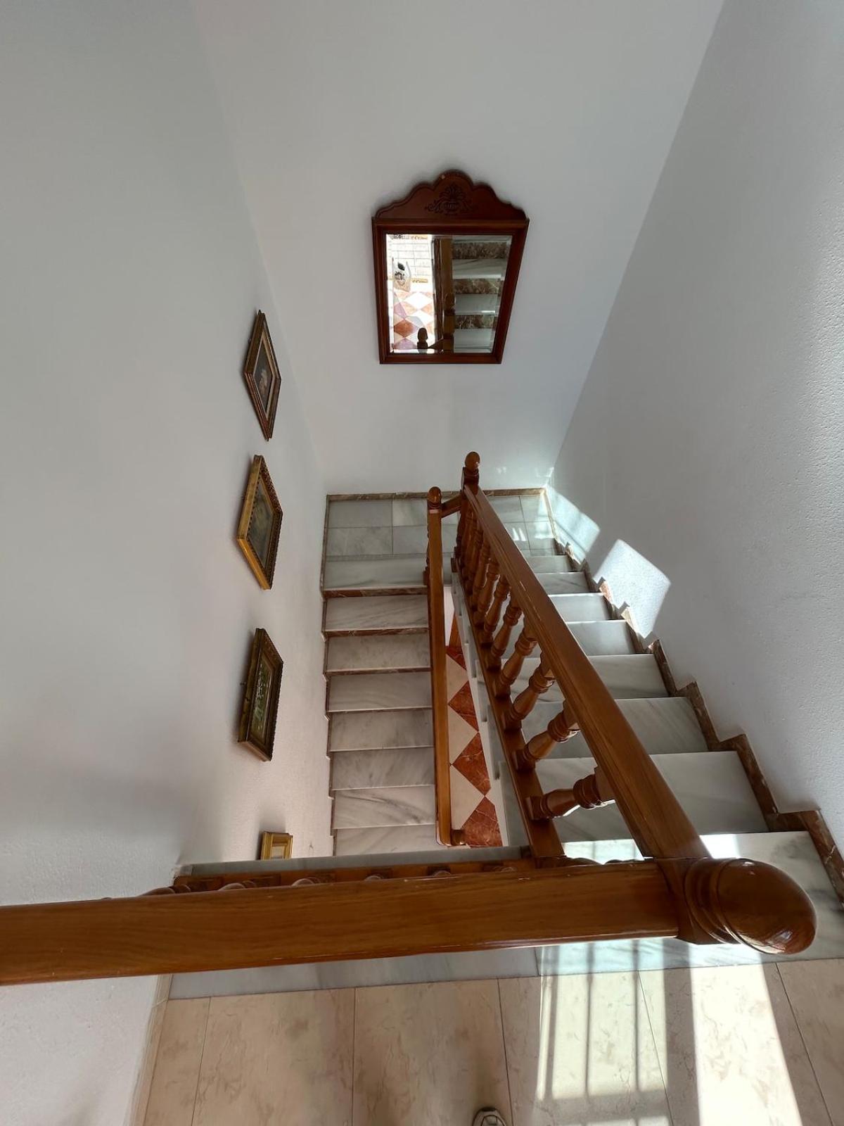 MALAGA,VILLA FAMARA,10 personas,CERCA DE LA PLAYA CON PISCINA,7 CAMAS,CAFE DE CORTESIA GRATIS