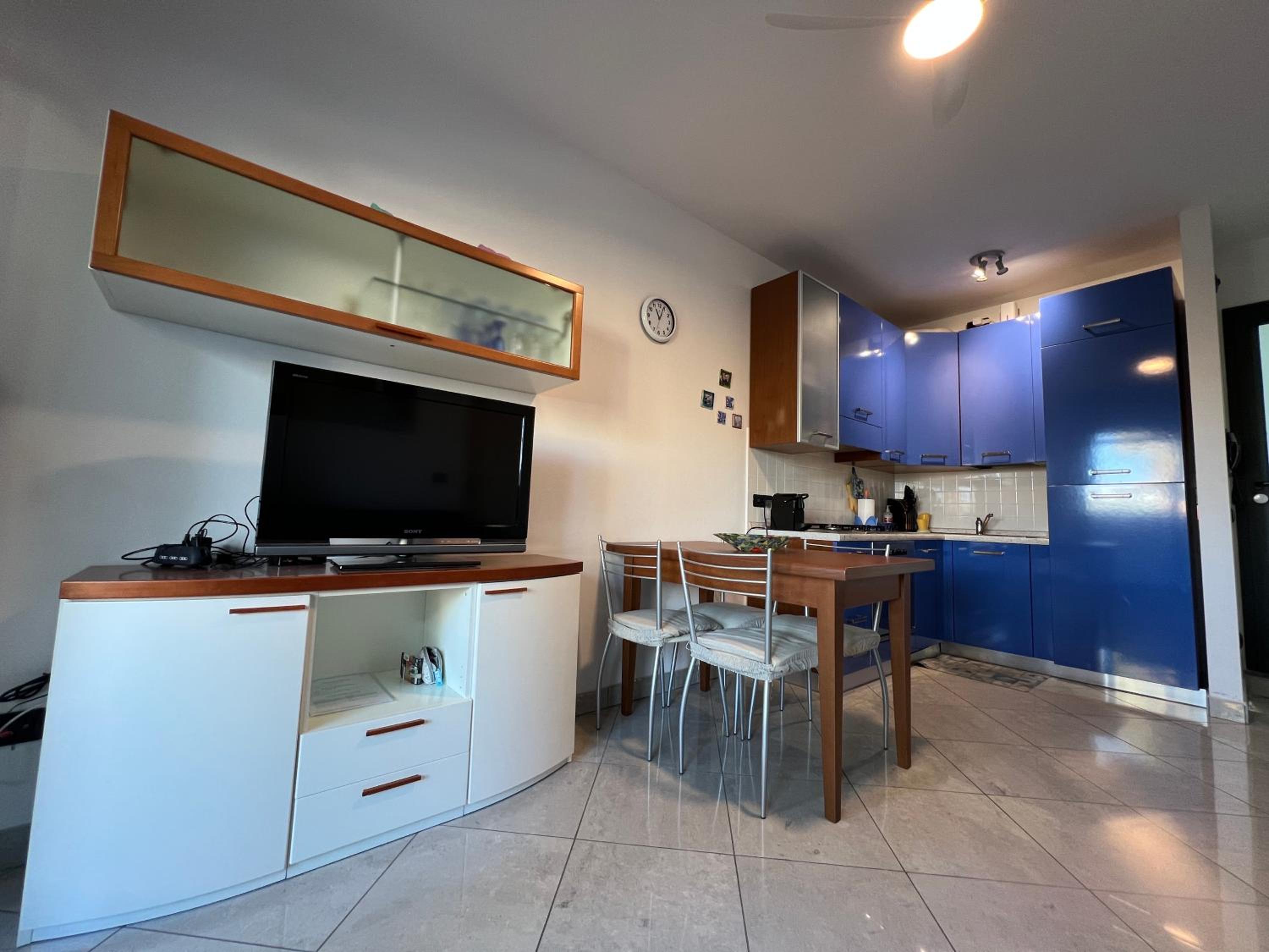 Palm Grove House con terrazzo e box privato