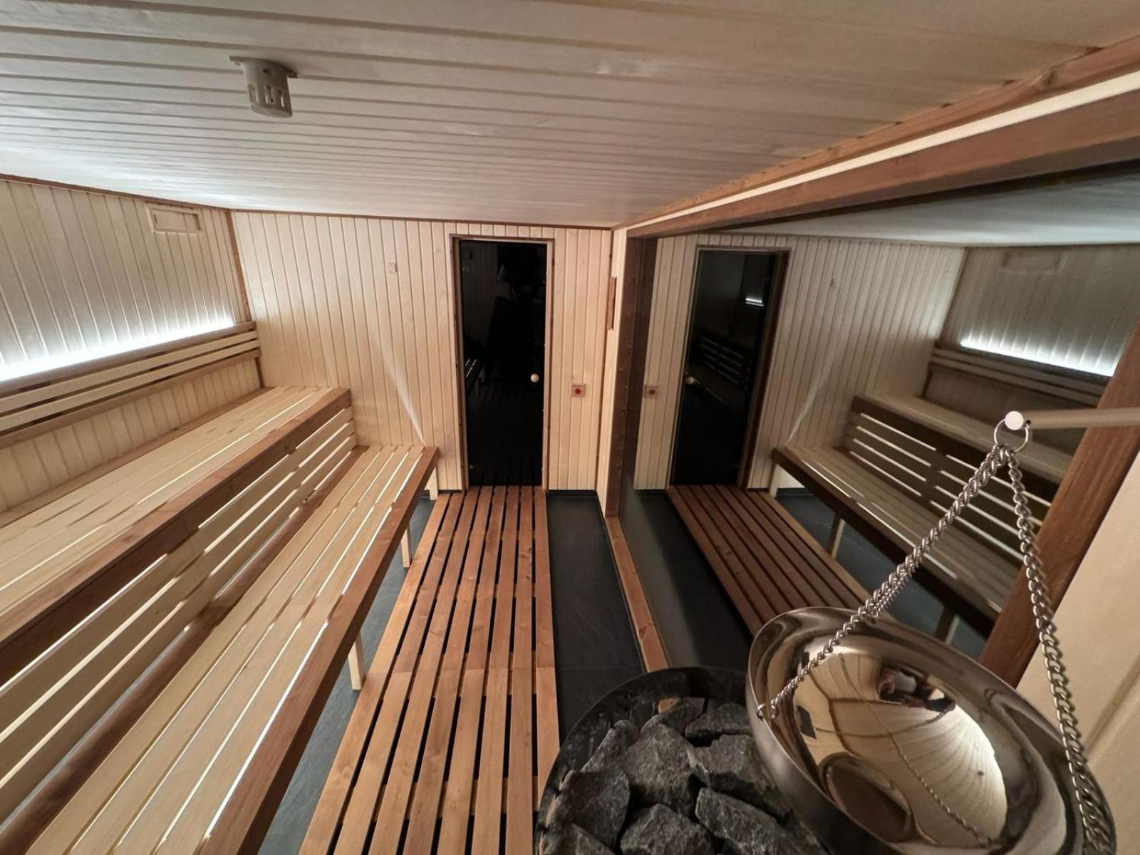 House Boat s výhledem na Wake Port