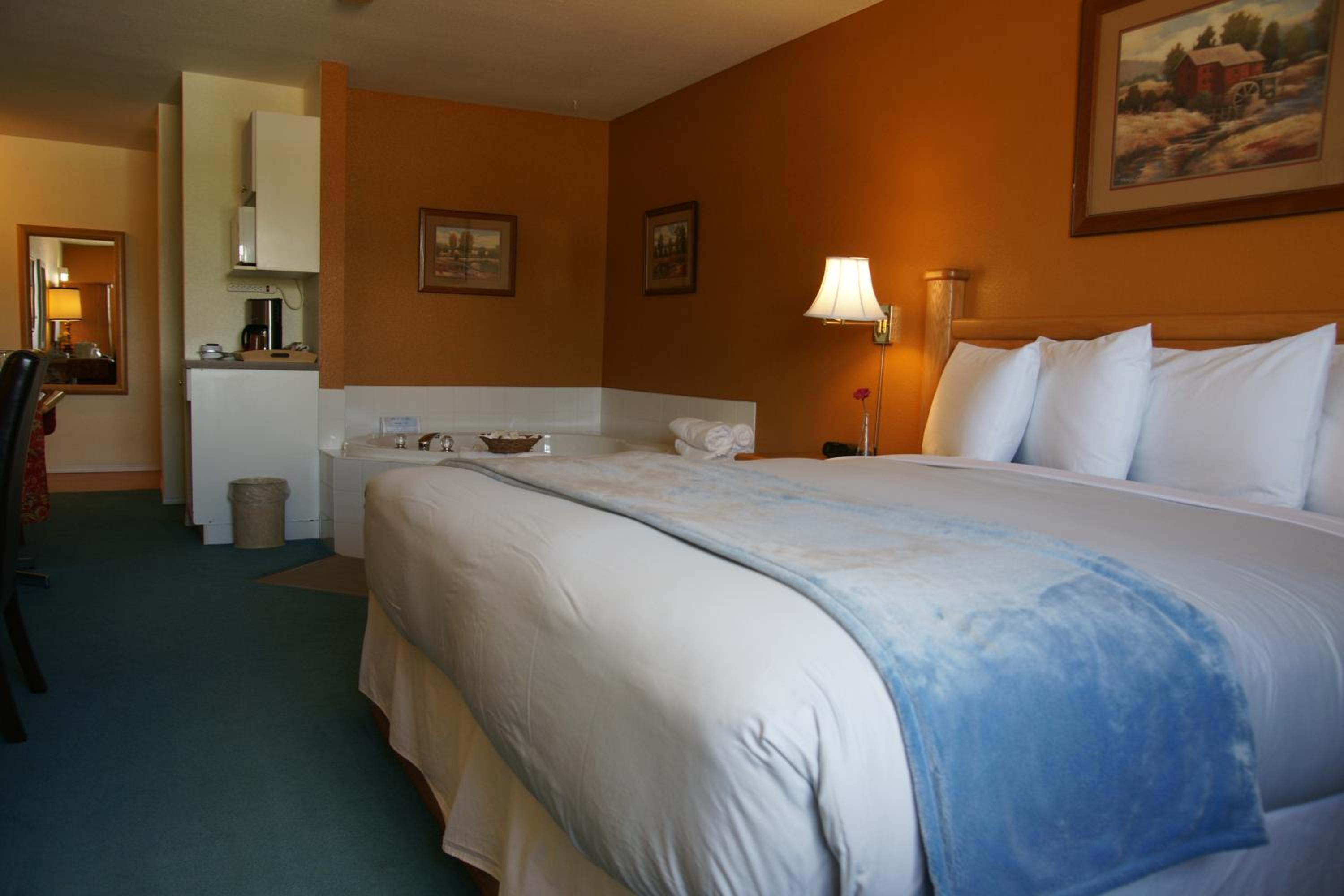 R&R Inn & Suites