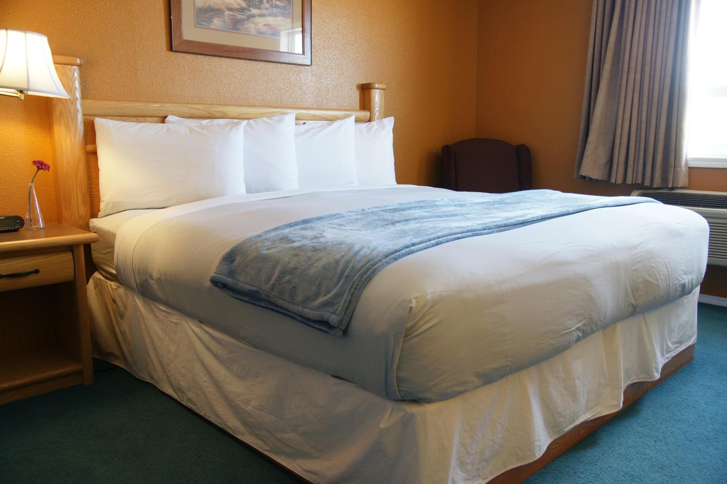 R&R Inn & Suites