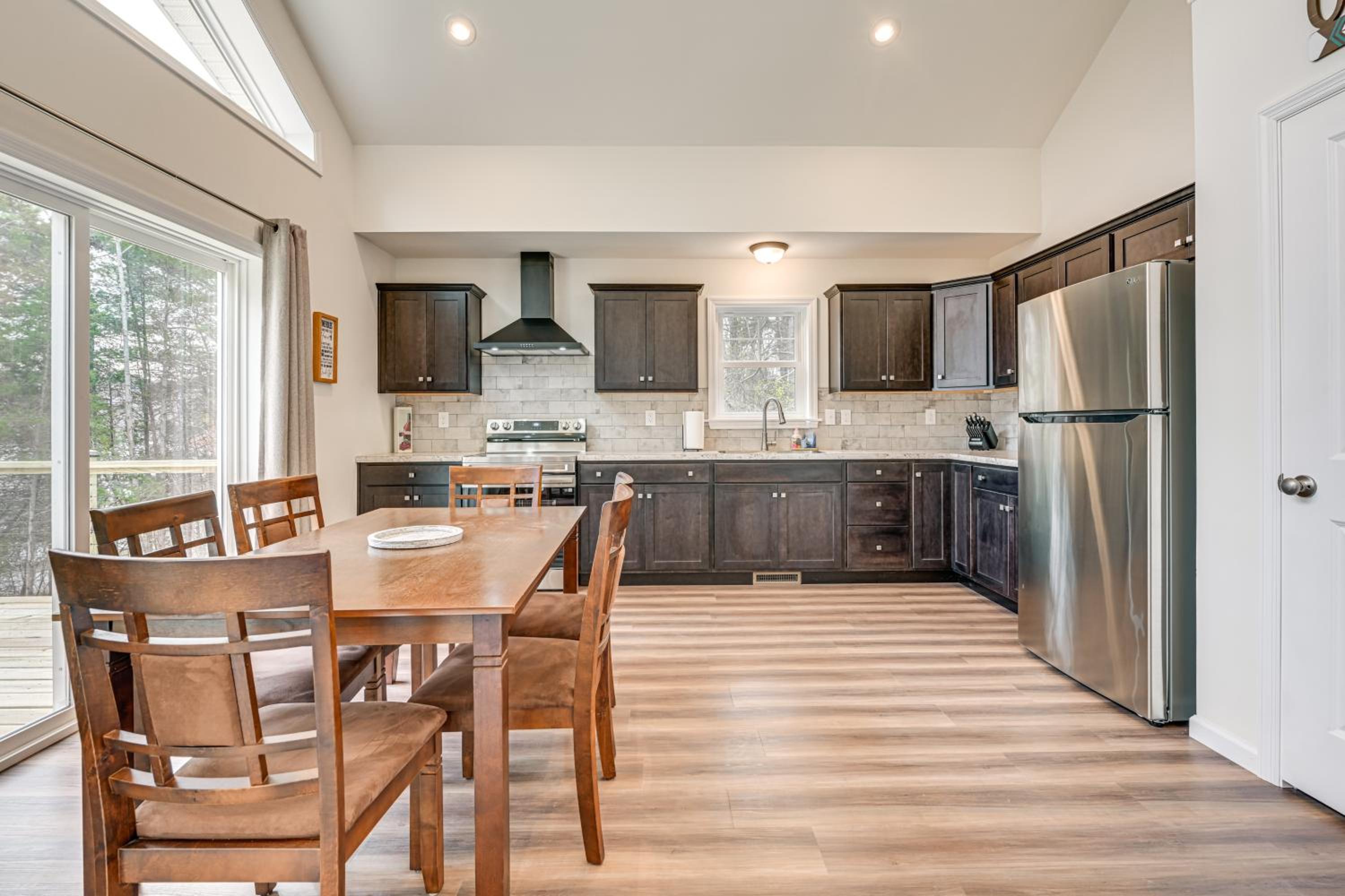 Keuka Lake Retreat Steps From Marina!
