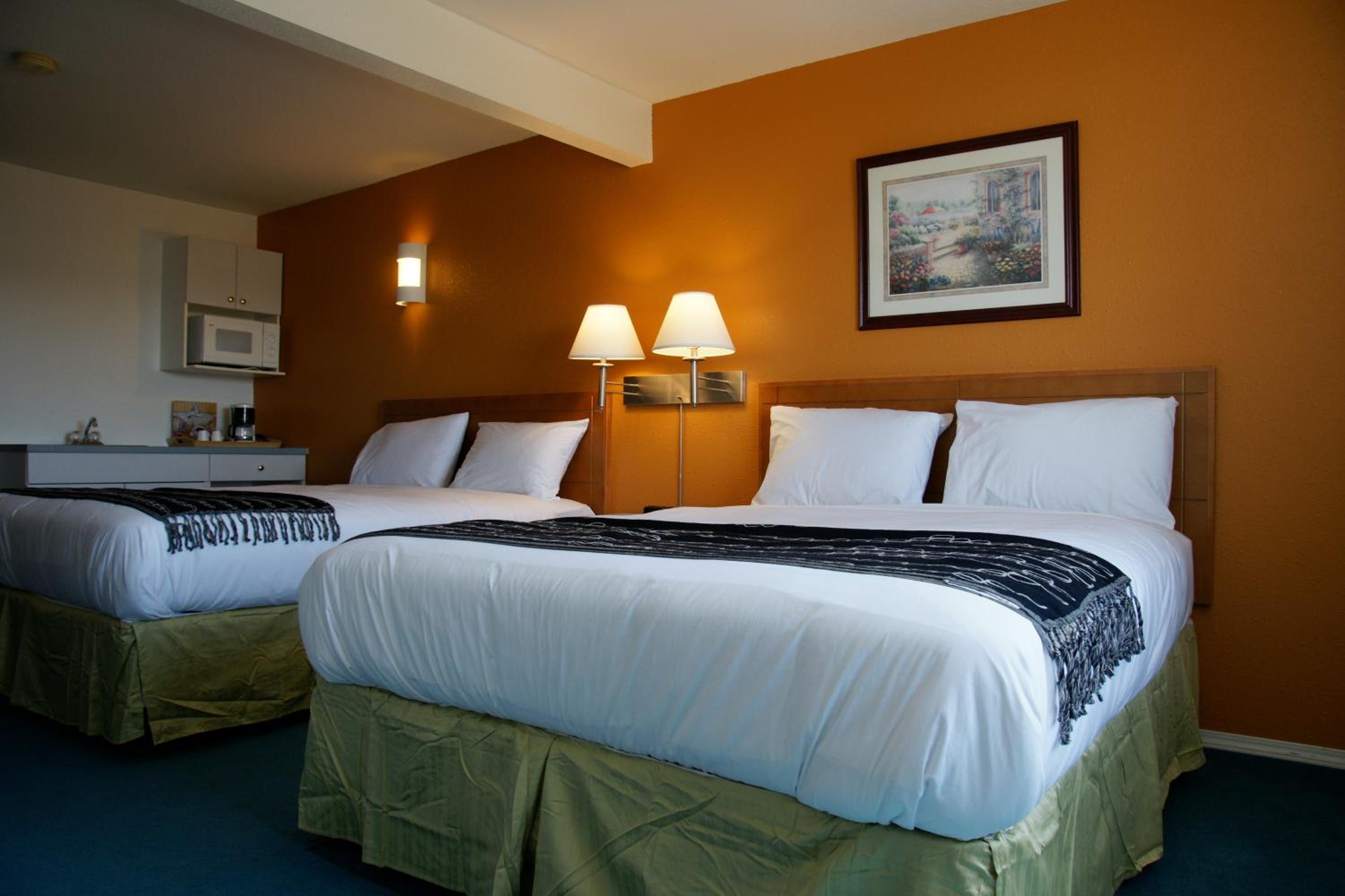 R&R Inn & Suites
