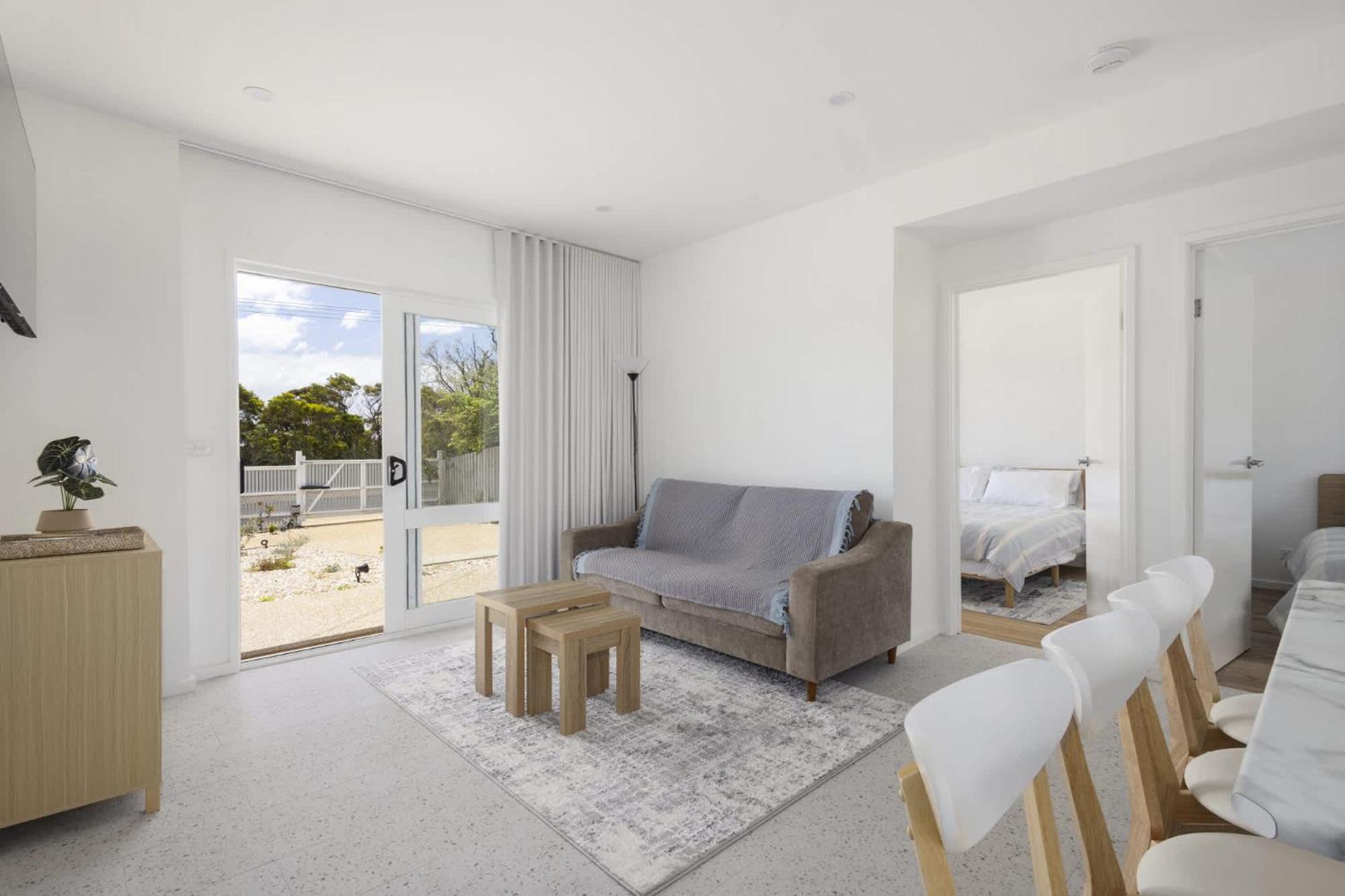 Peaceful 2-Bed Apartment in Coastal McCrae