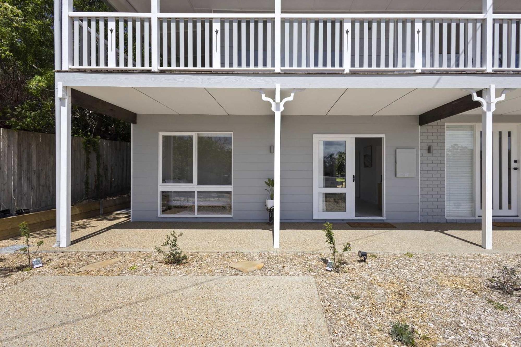 Peaceful 2-Bed Apartment in Coastal McCrae