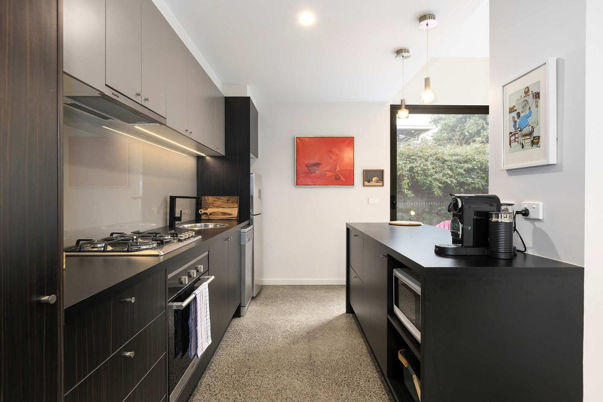 Spacious 1-Bed Townhouse in Norlane