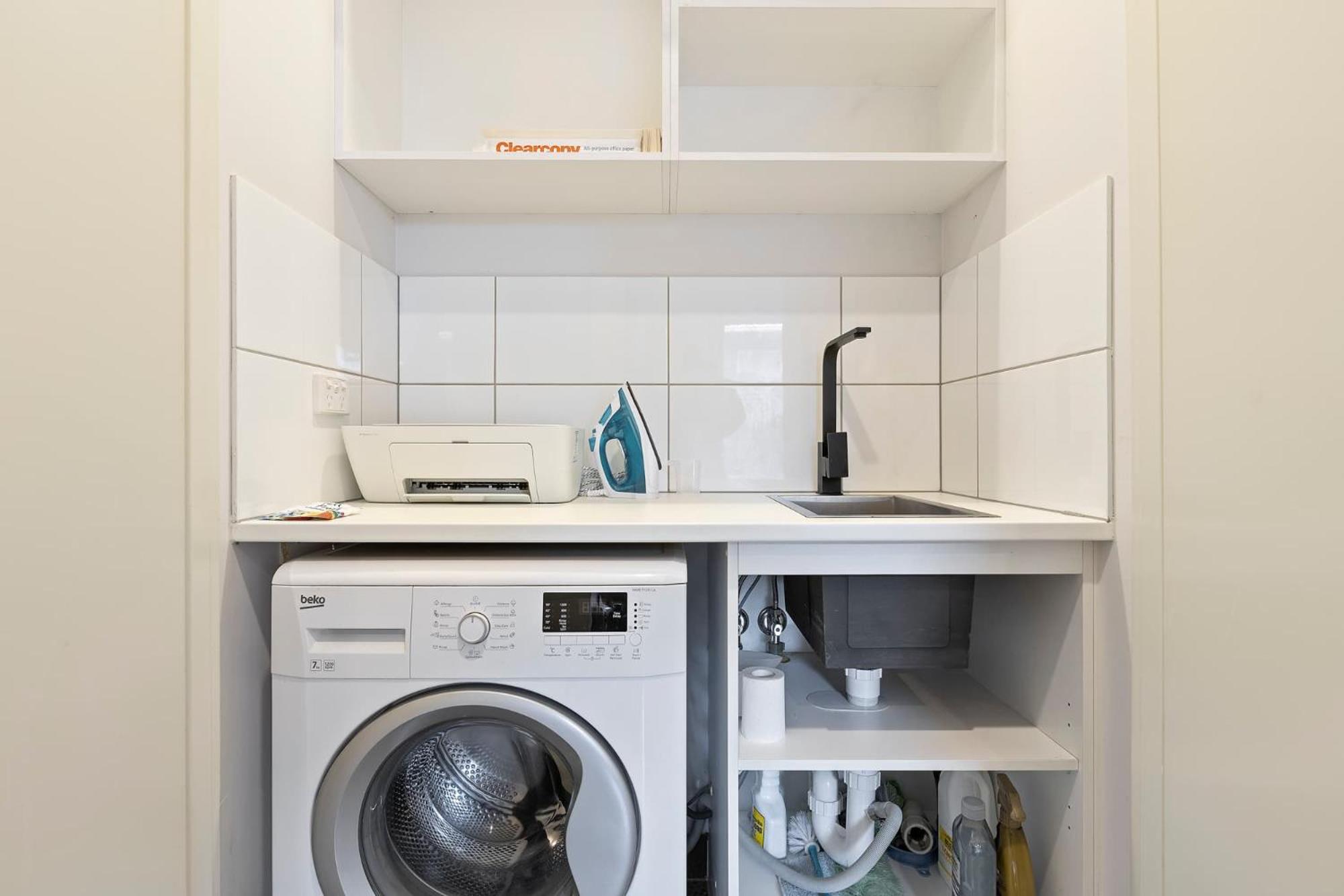Spacious 1-Bed Townhouse in Norlane