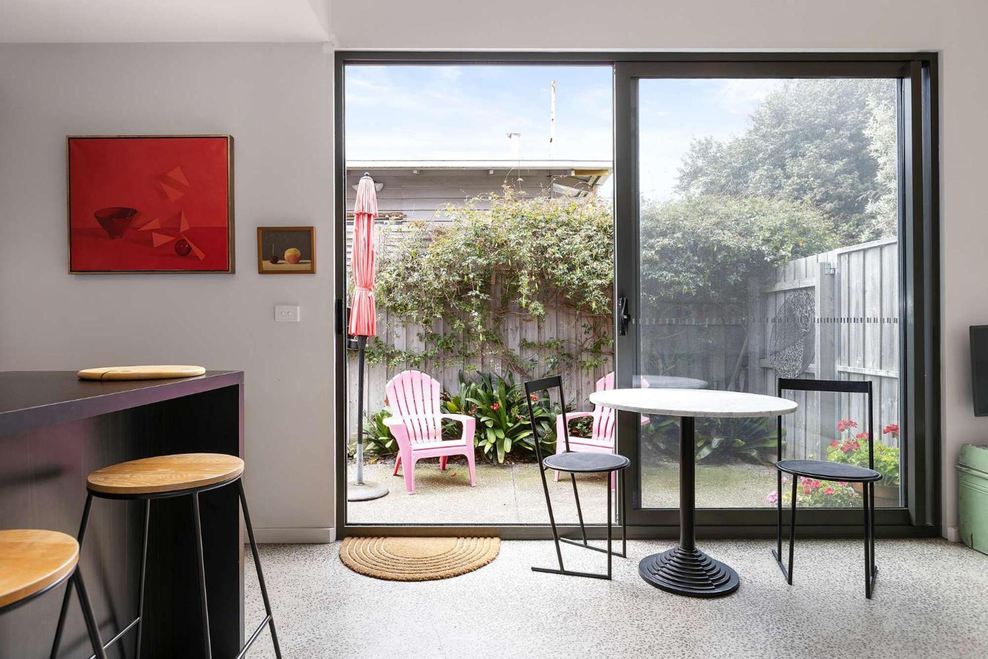 Spacious 1-Bed Townhouse in Norlane