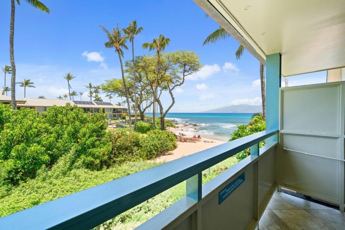 Napili Bay 210 · NB 210 Napili Bay Studio with Direct Ocean View