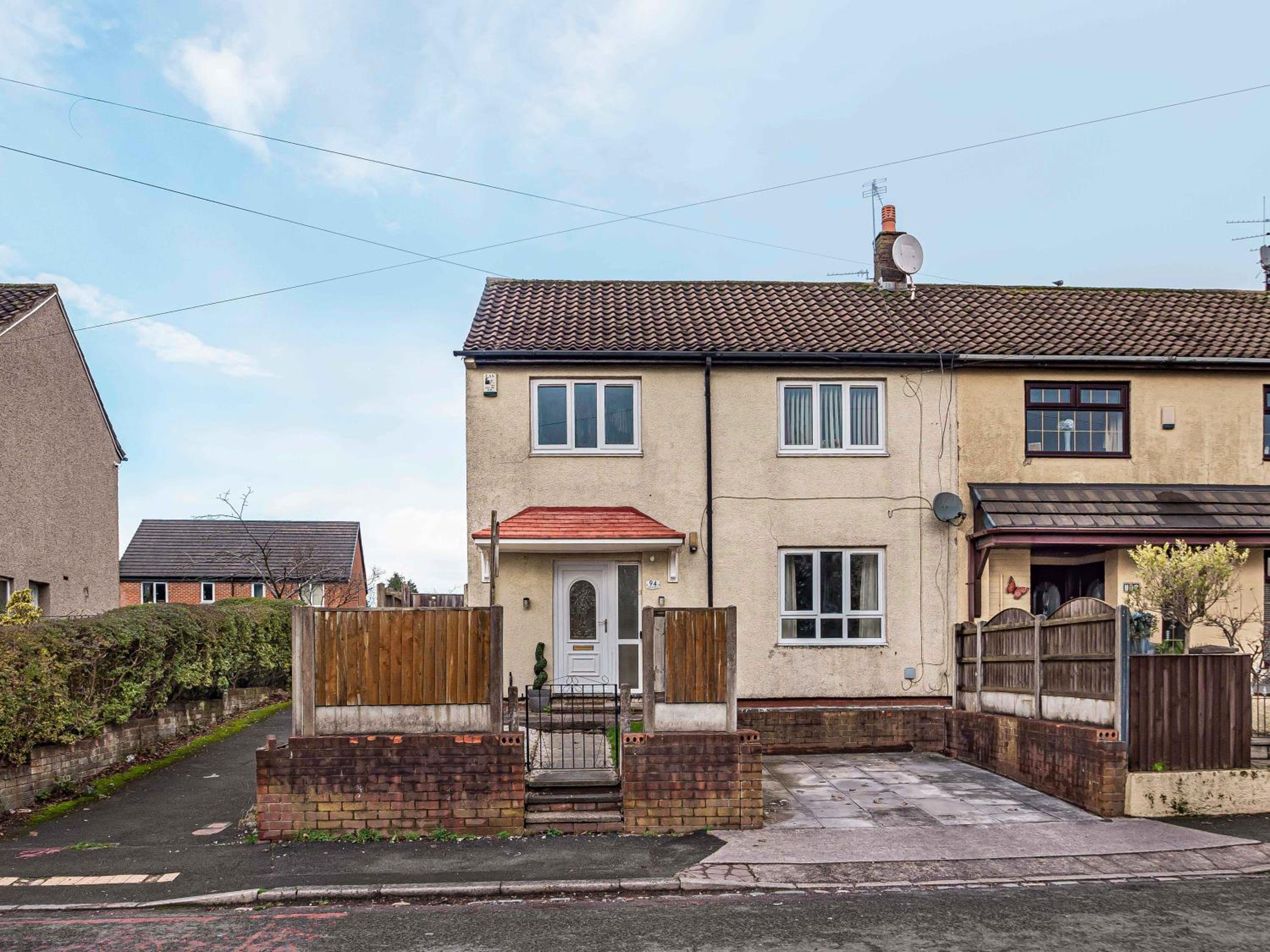 Contractor ready Homes Secure Parking