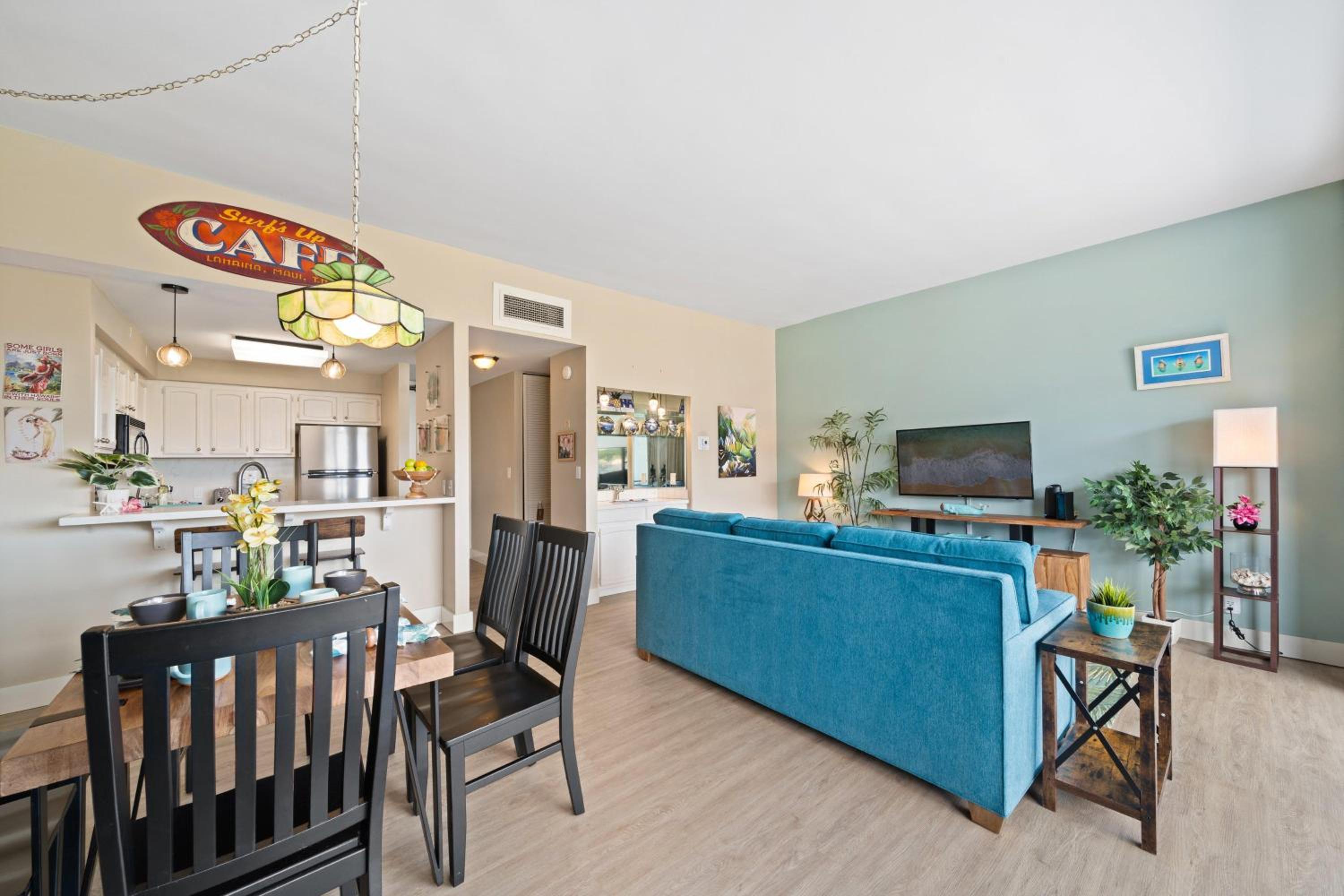 Lahaina Shores PH4 · LS PH4 Breathtaking Panoramic Mountain View