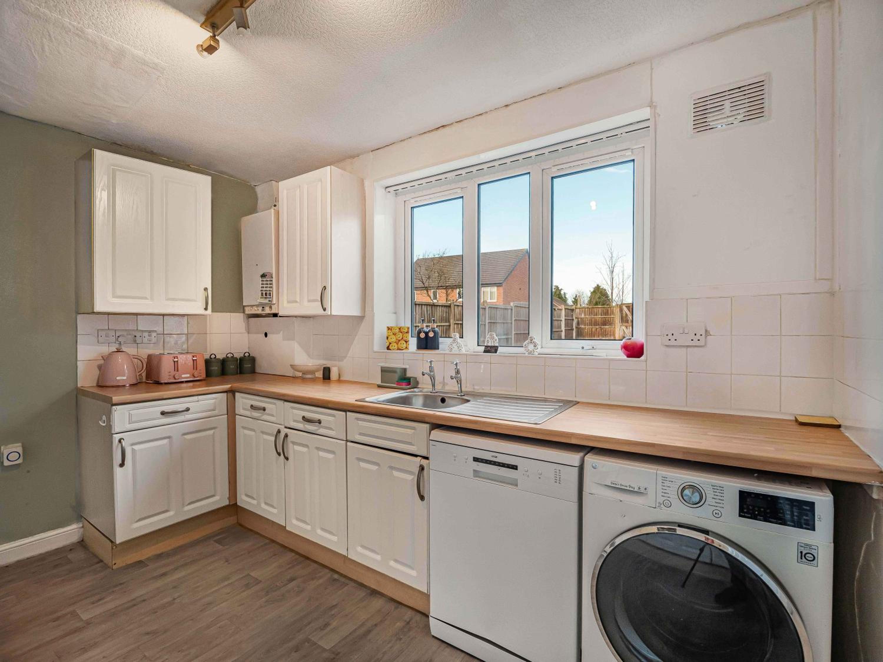 Contractor ready Homes Secure Parking