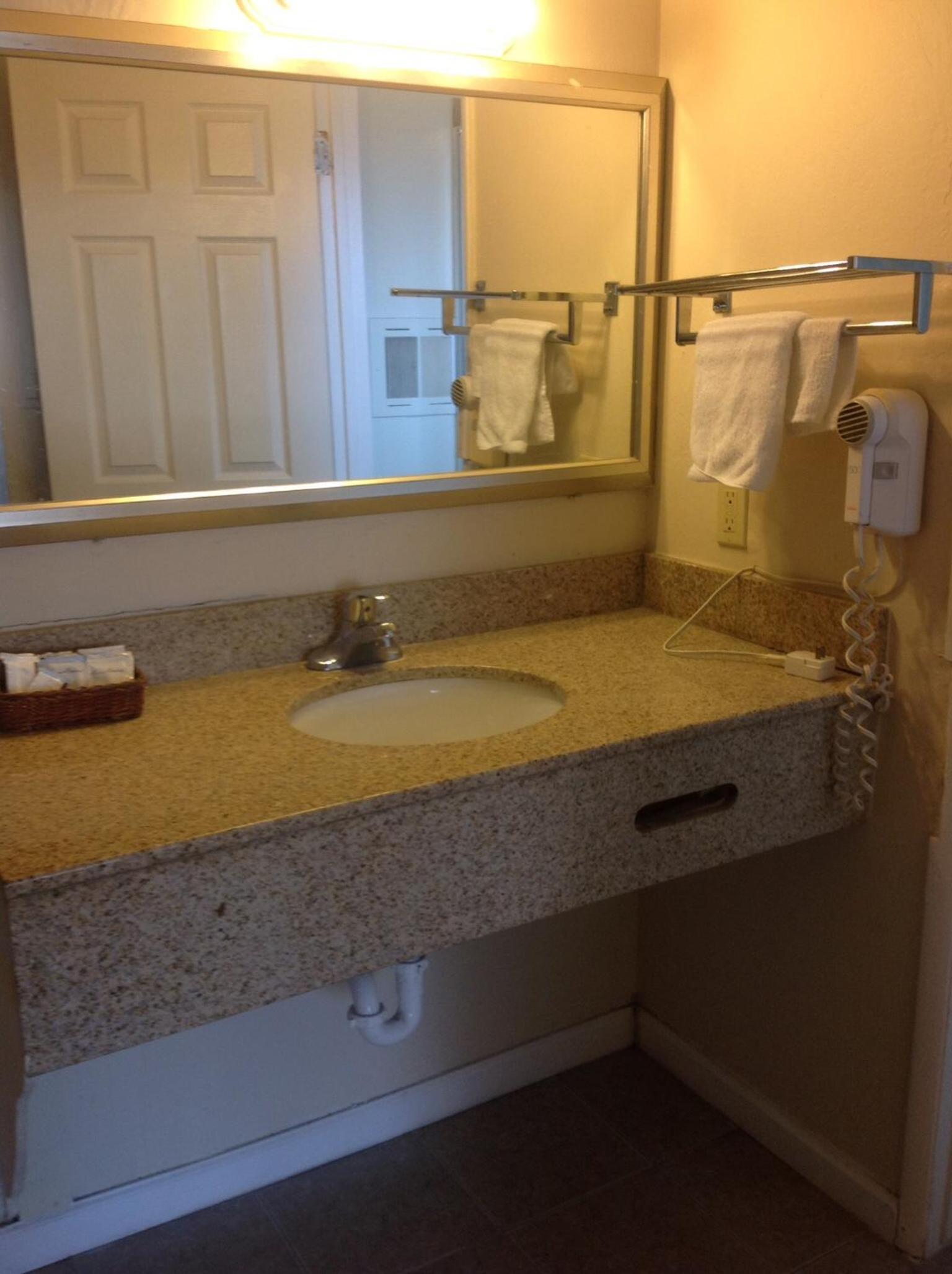 Lake Tahoe Vacations - Budget INN At The Heavenly Gondola - Property Image 52