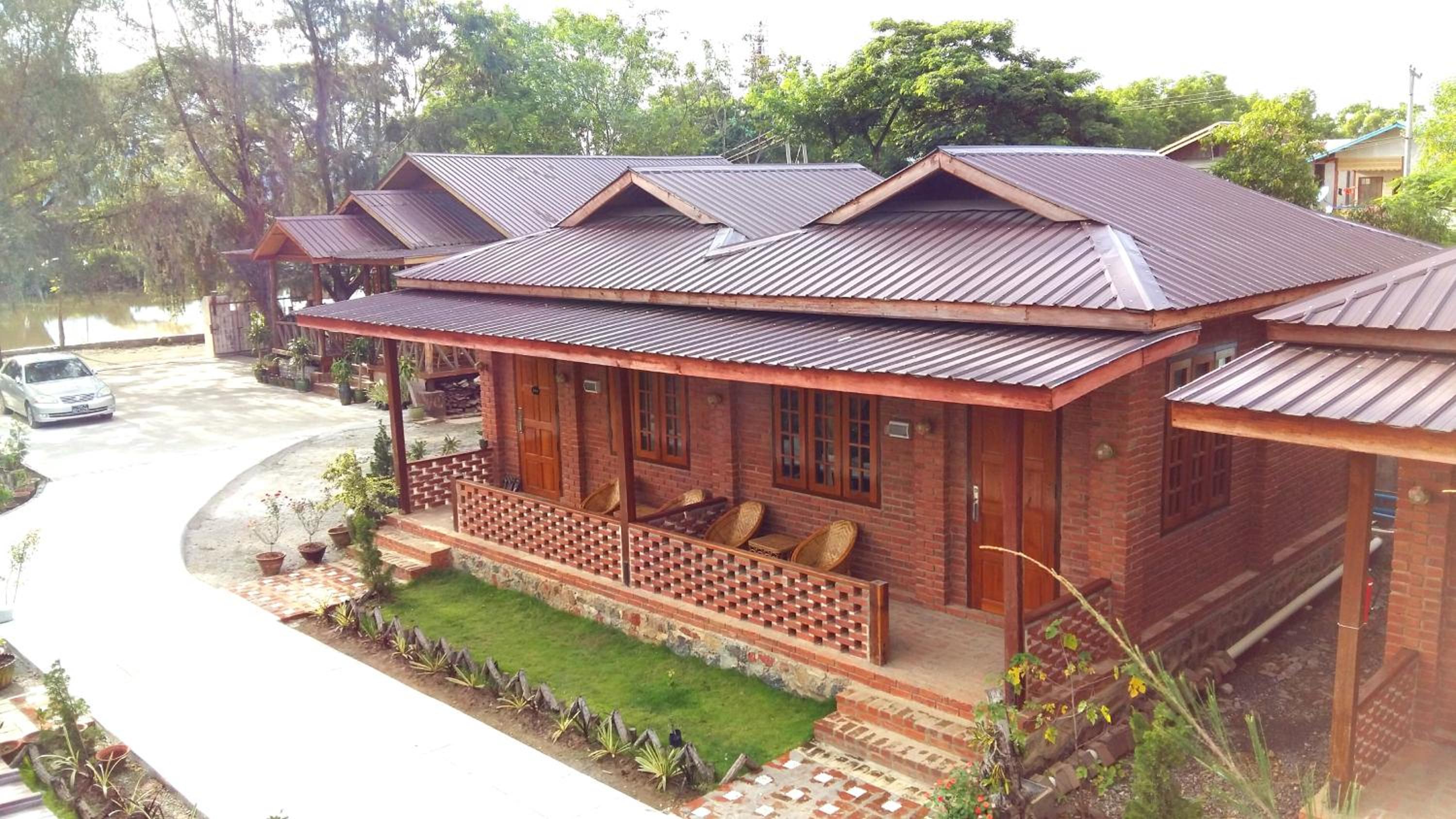 Trinity Family Inn