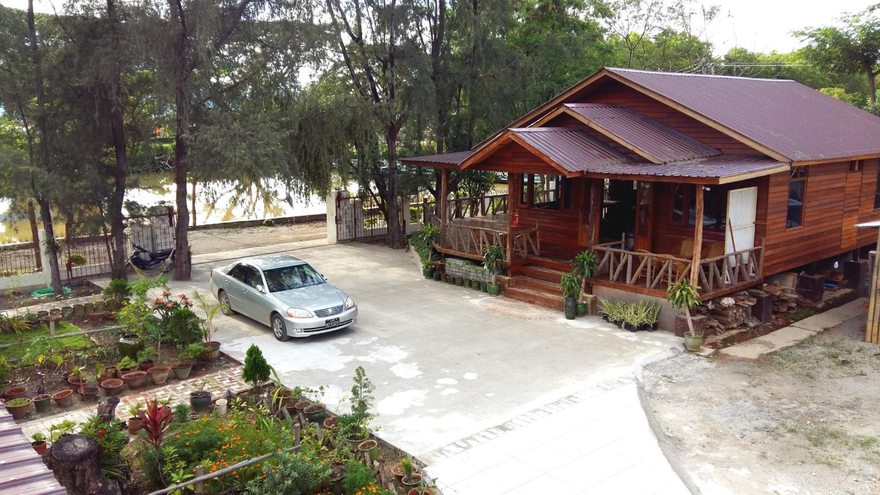 Trinity Family Inn