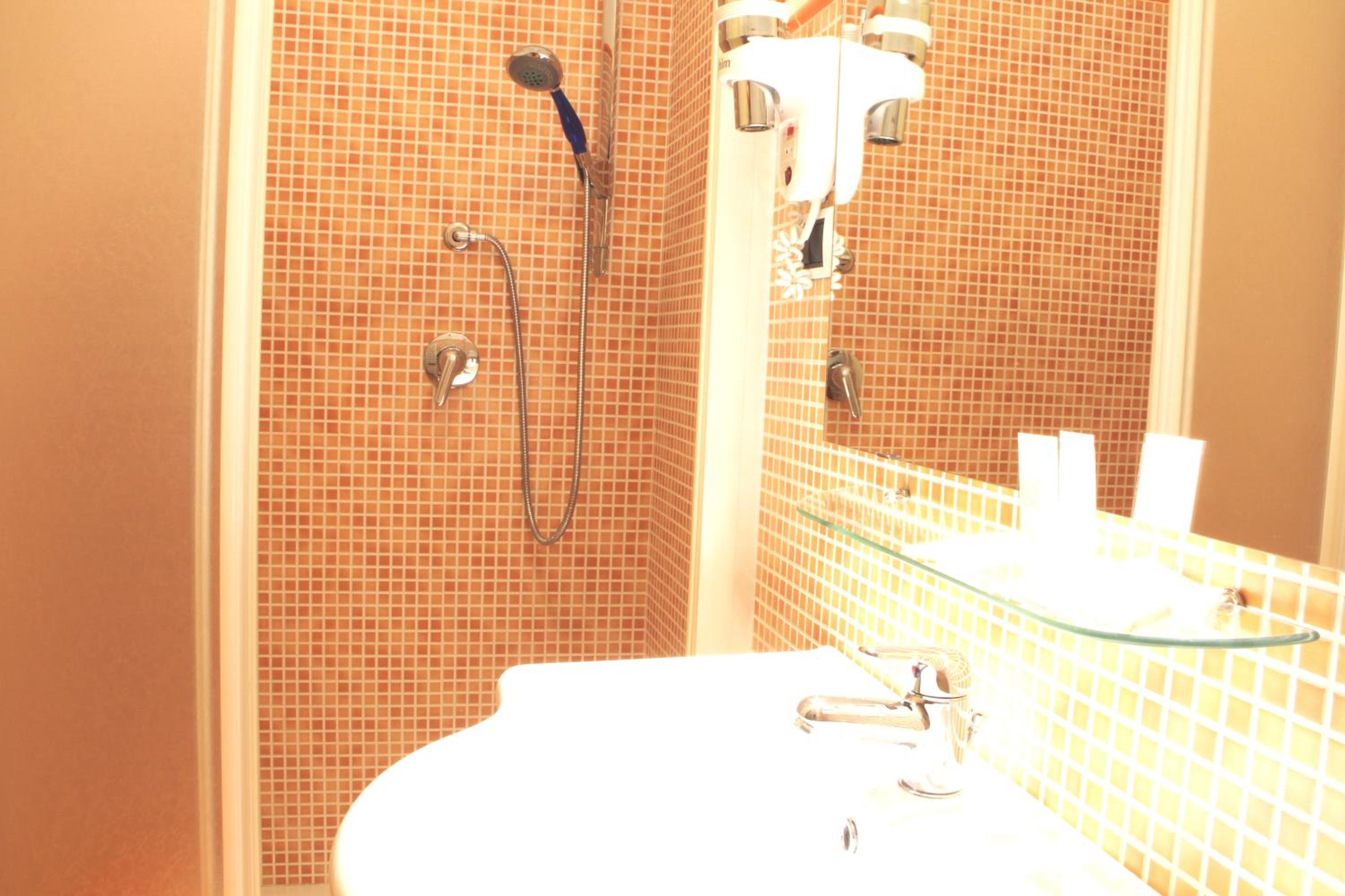 Photo 36