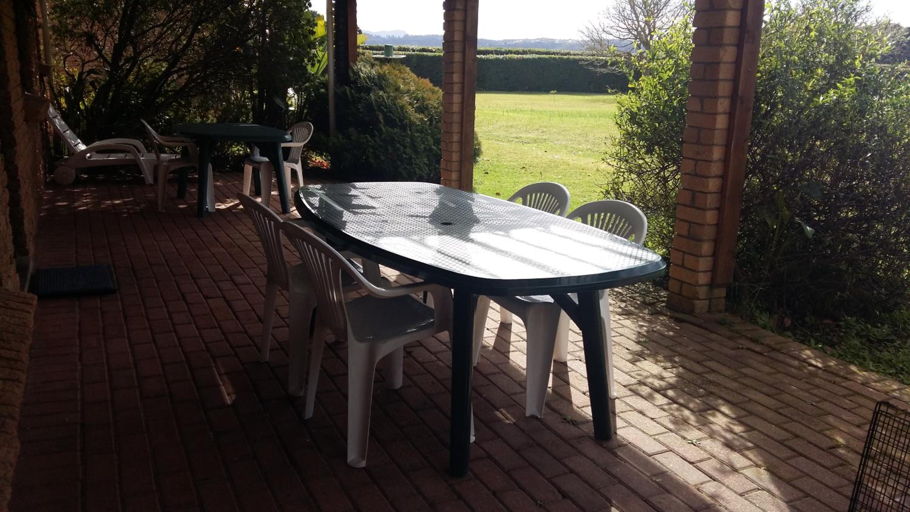 Brenton Lake Holiday Cottages