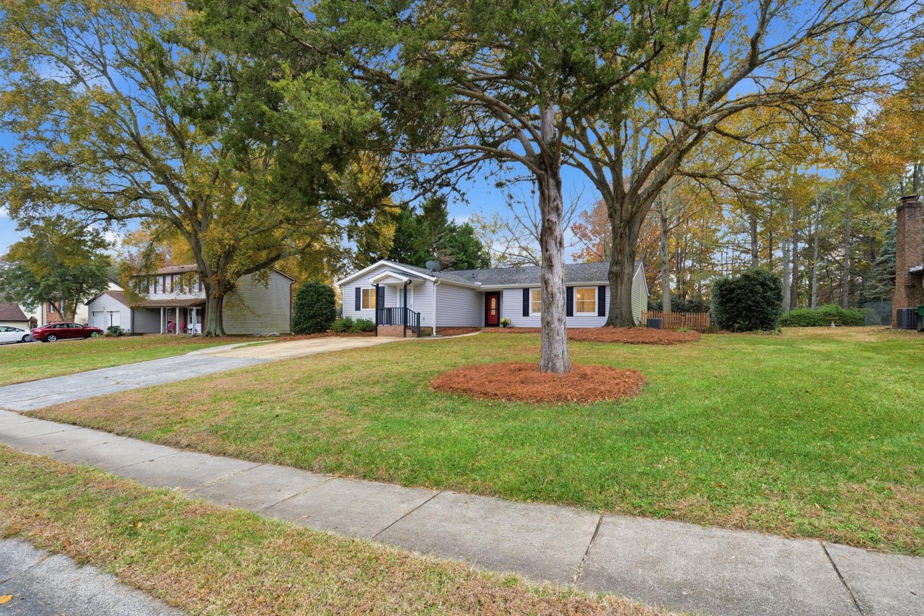 Shadowlake: 4BR House