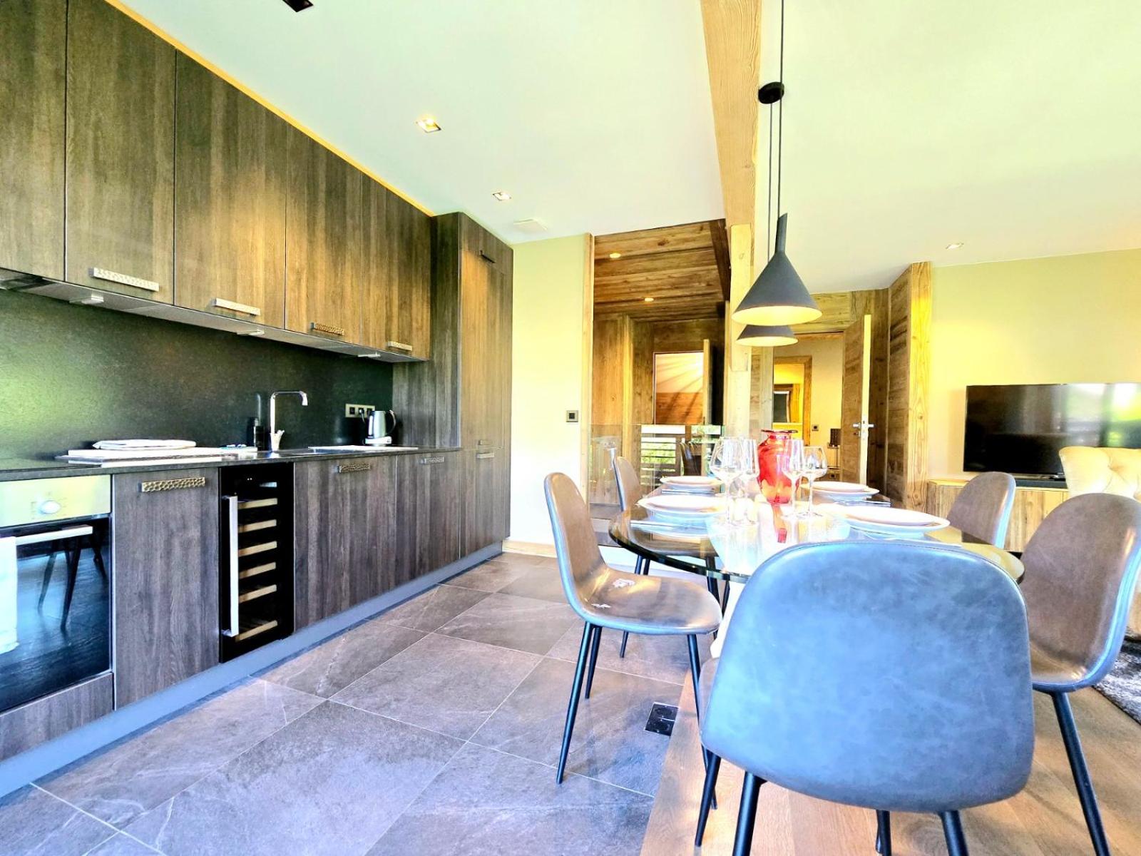 Elegant 3 bedrooms apartment