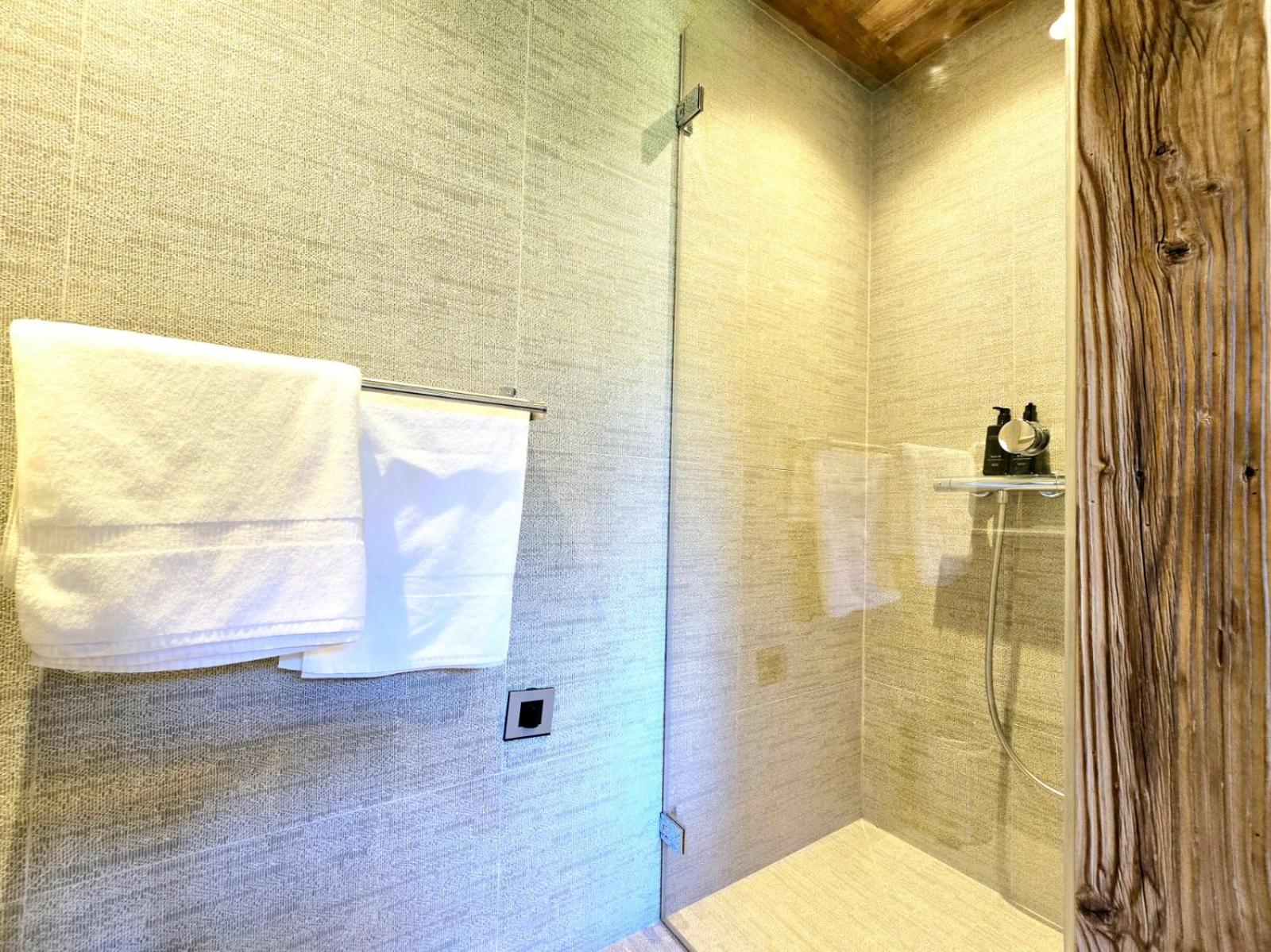 Elegant 3 bedrooms apartment