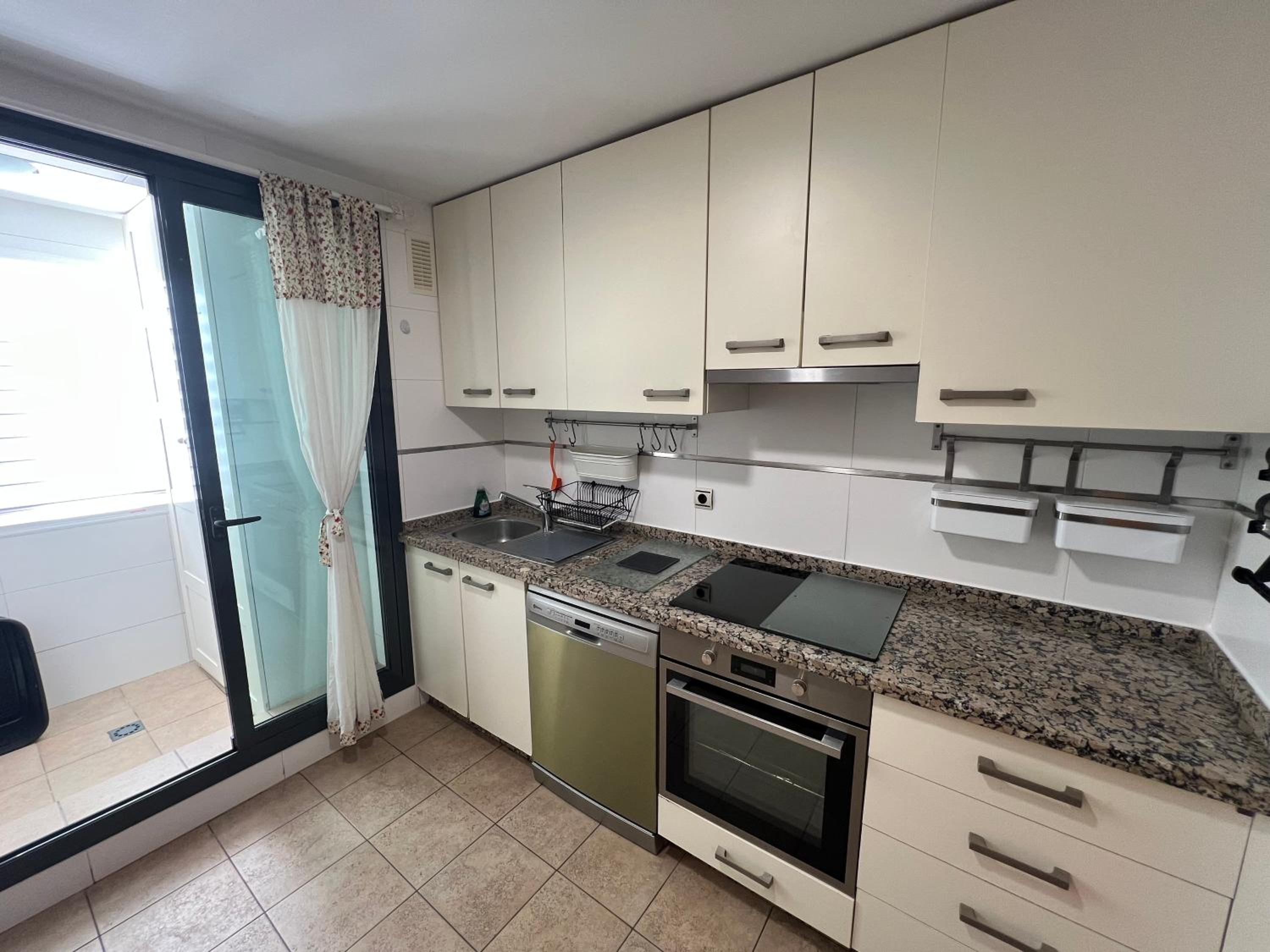 AlaMar Collection - Premium Penthouse, Sea Views, Sunny Terrace & Pool