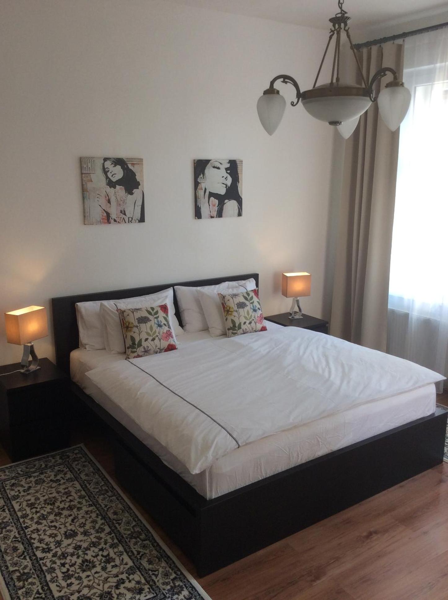 Exclusive apartment on Zborovska