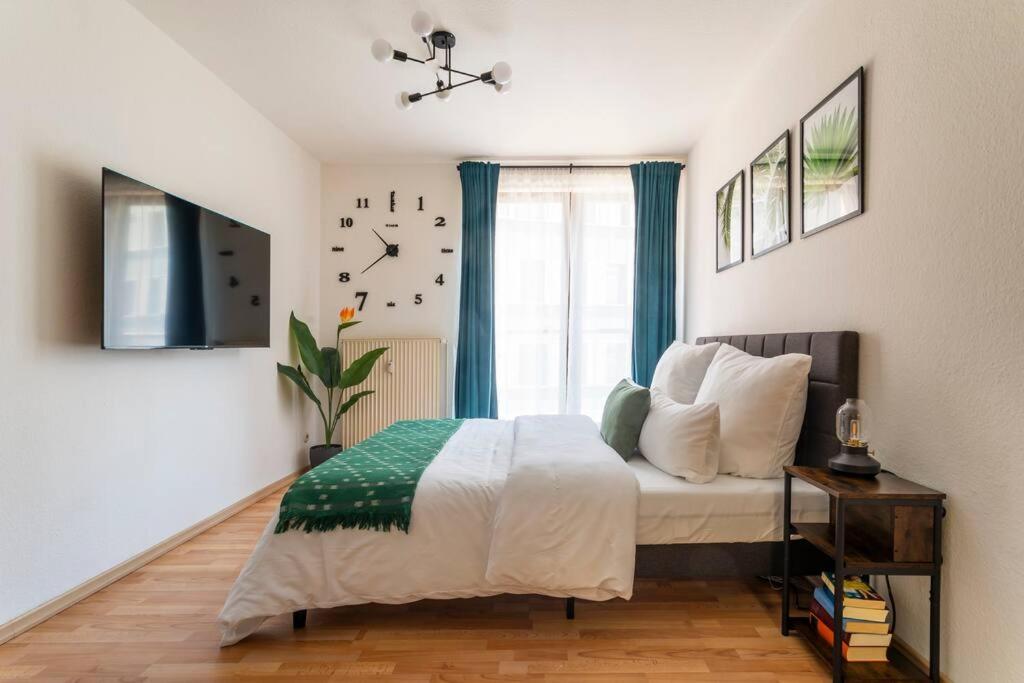 Two Apartments in One Building–Schlachte Bremen