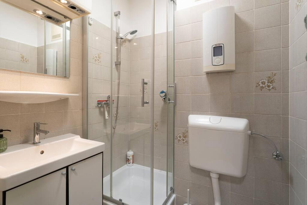 Two Apartments in One Building–Schlachte Bremen