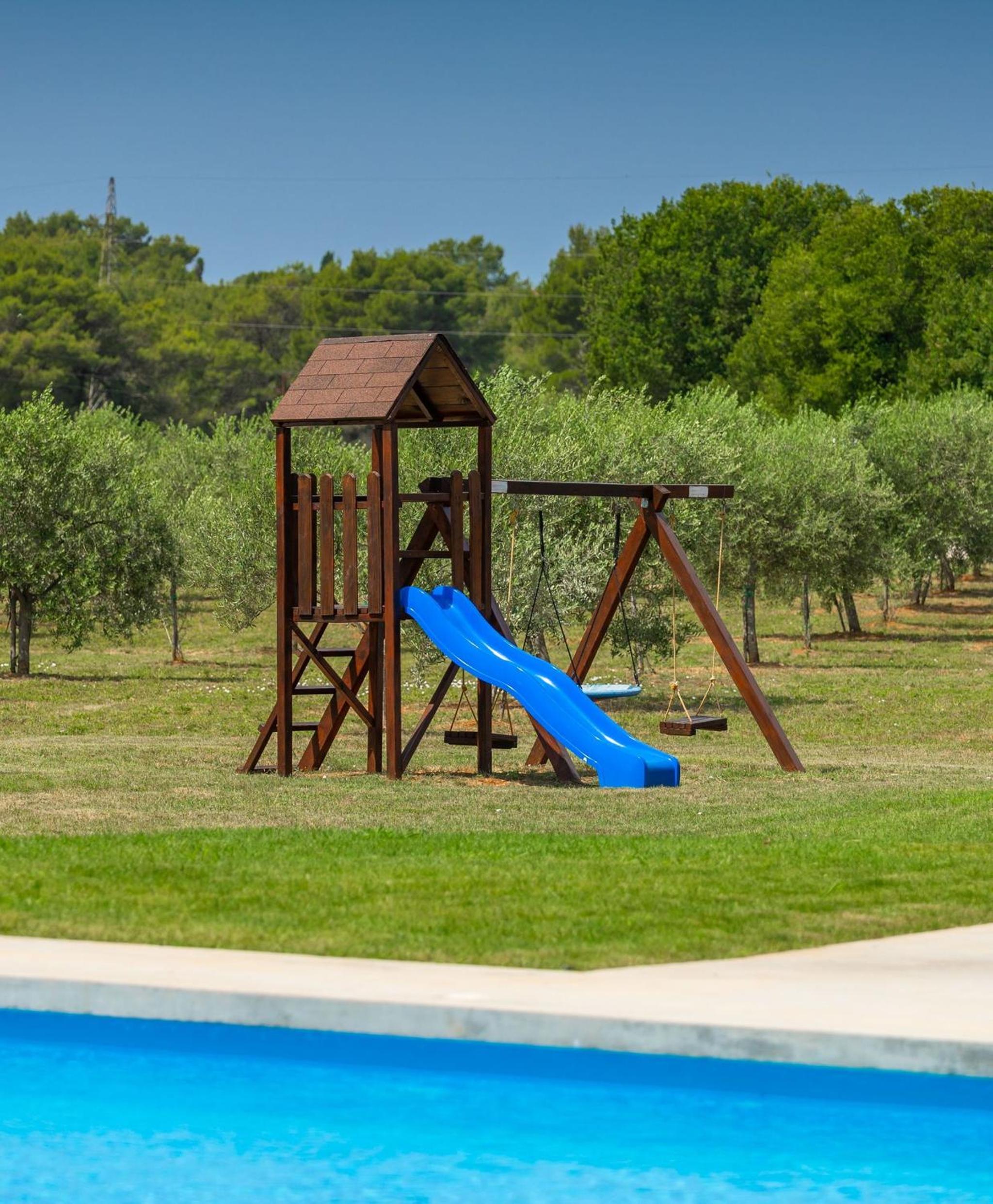 Spacious country villa with private pool